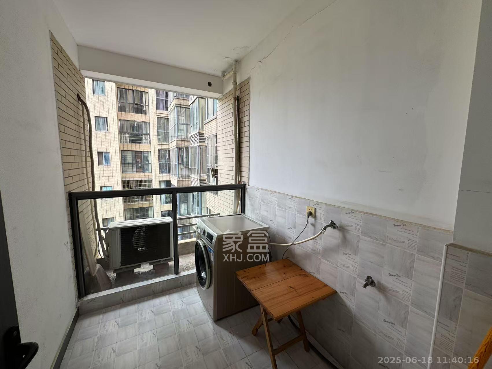 鑫远熙山 4室2厅2卫 2500.0元/月 鑫远熙山 4室2厅2卫 2500.0元/月室内图