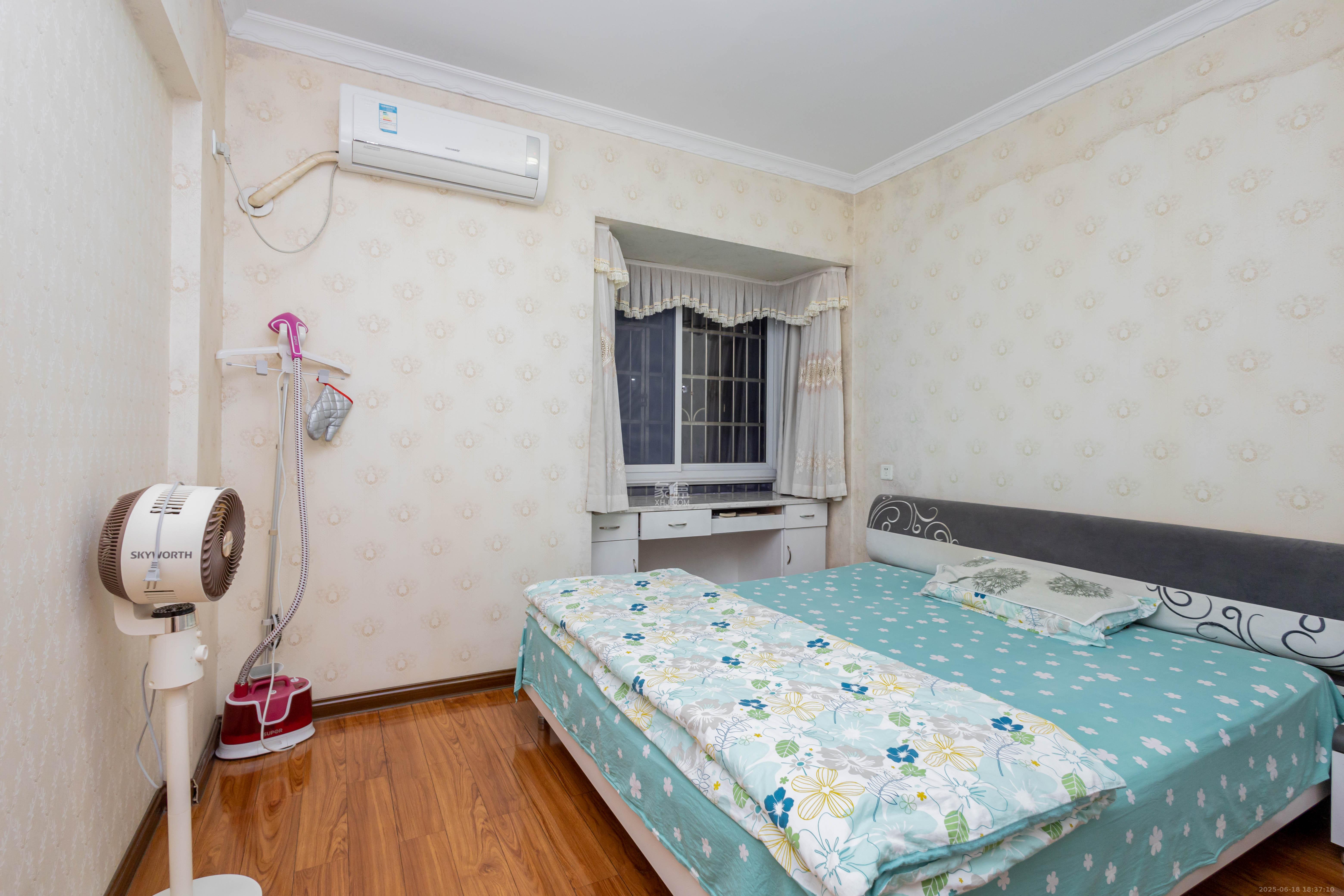 爵士湘 2室1厅1卫 48.8万 爵士湘 2室1厅1卫 48.8万卧室