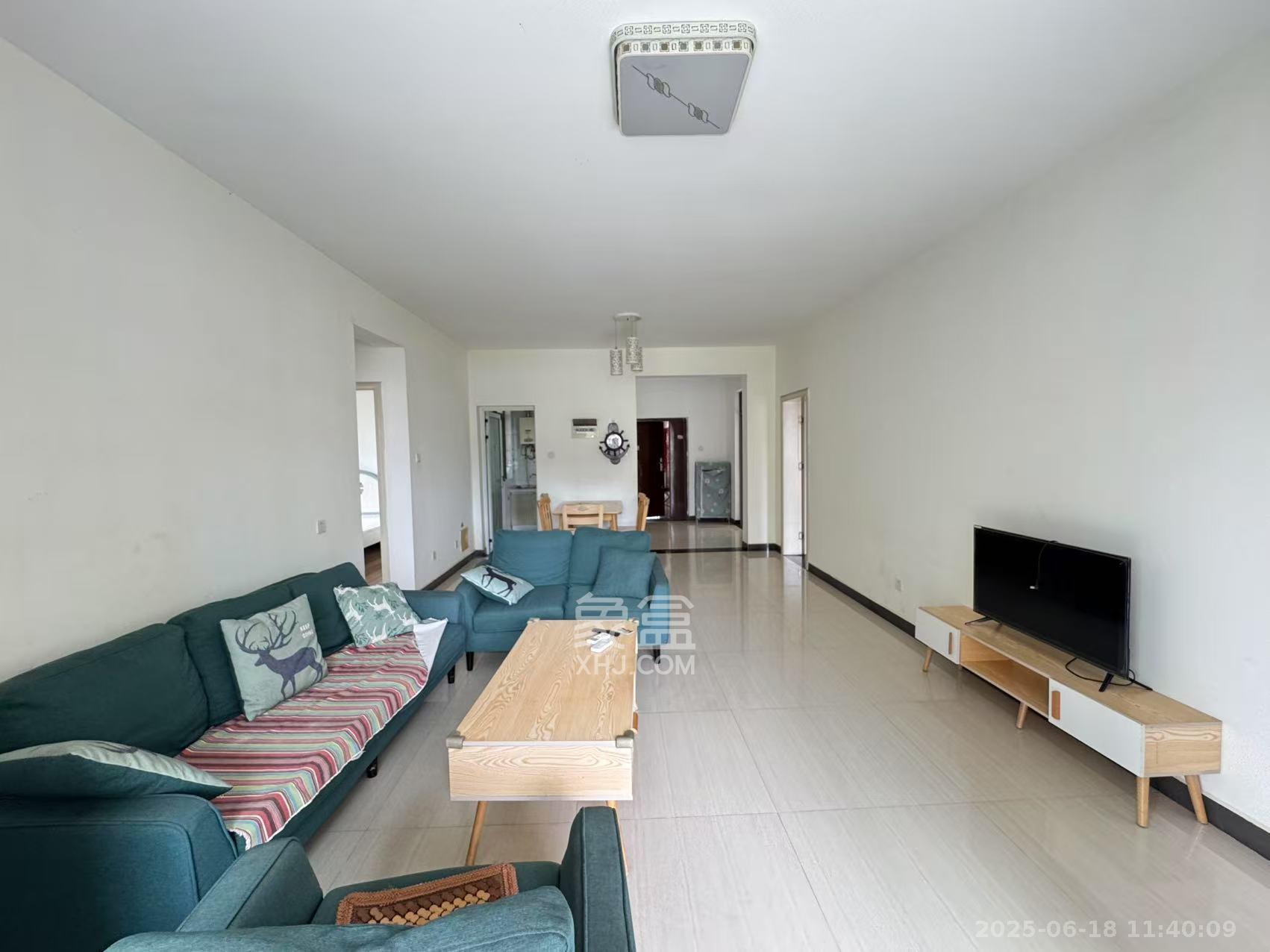 鑫远熙山 4室2厅2卫 2500.0元/月 鑫远熙山 4室2厅2卫 2500.0元/月室内图