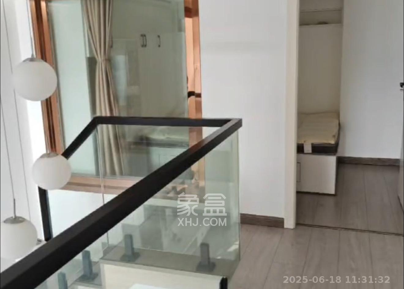 海伦春天  2室1厅1卫   1800.00元/月室内图