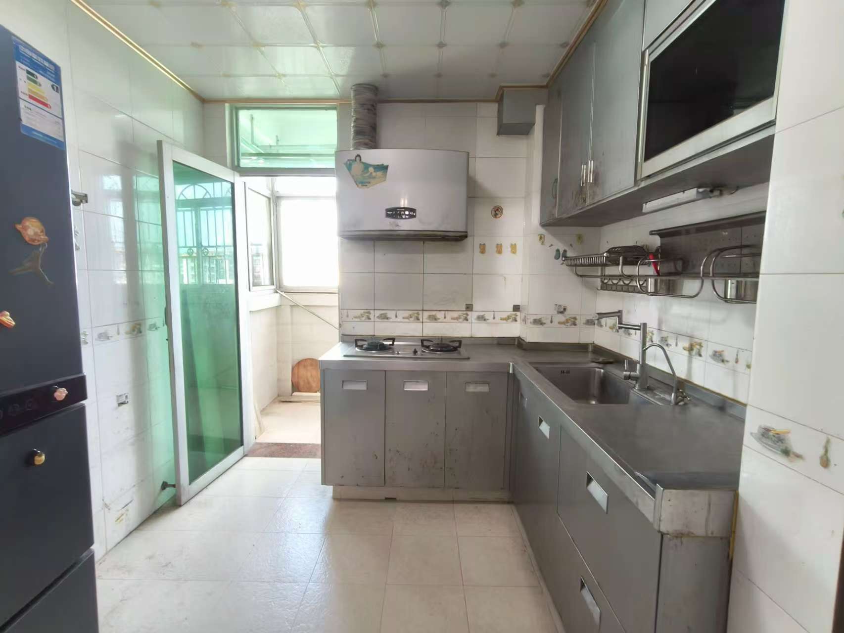 信力花苑 3室2厅2卫 140.0万 信力花苑 3室2厅2卫 140.0万室内图