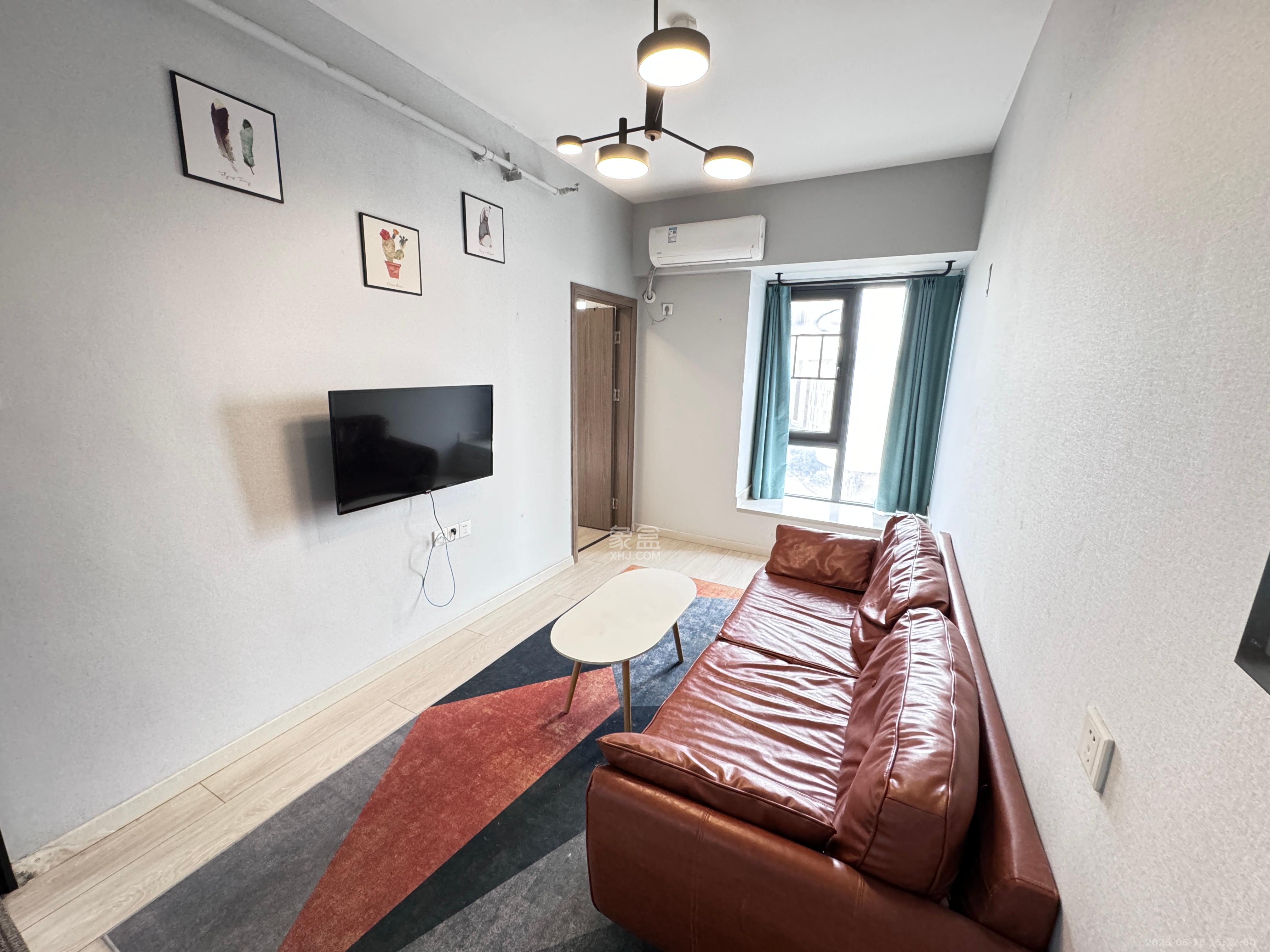 复地星光天地 1室0厅0卫 2100.0元/月 复地星光天地 1室0厅0卫 2100.0元/月室内图