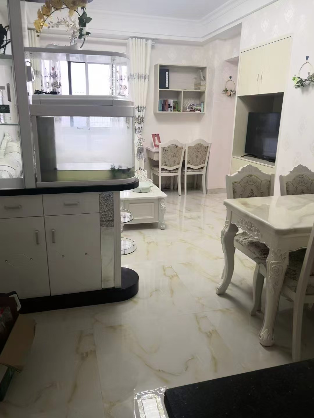 佳源罗马都市 2室1厅1卫 1500.0元/月 佳源罗马都市 2室1厅1卫 1500.0元/月室内图