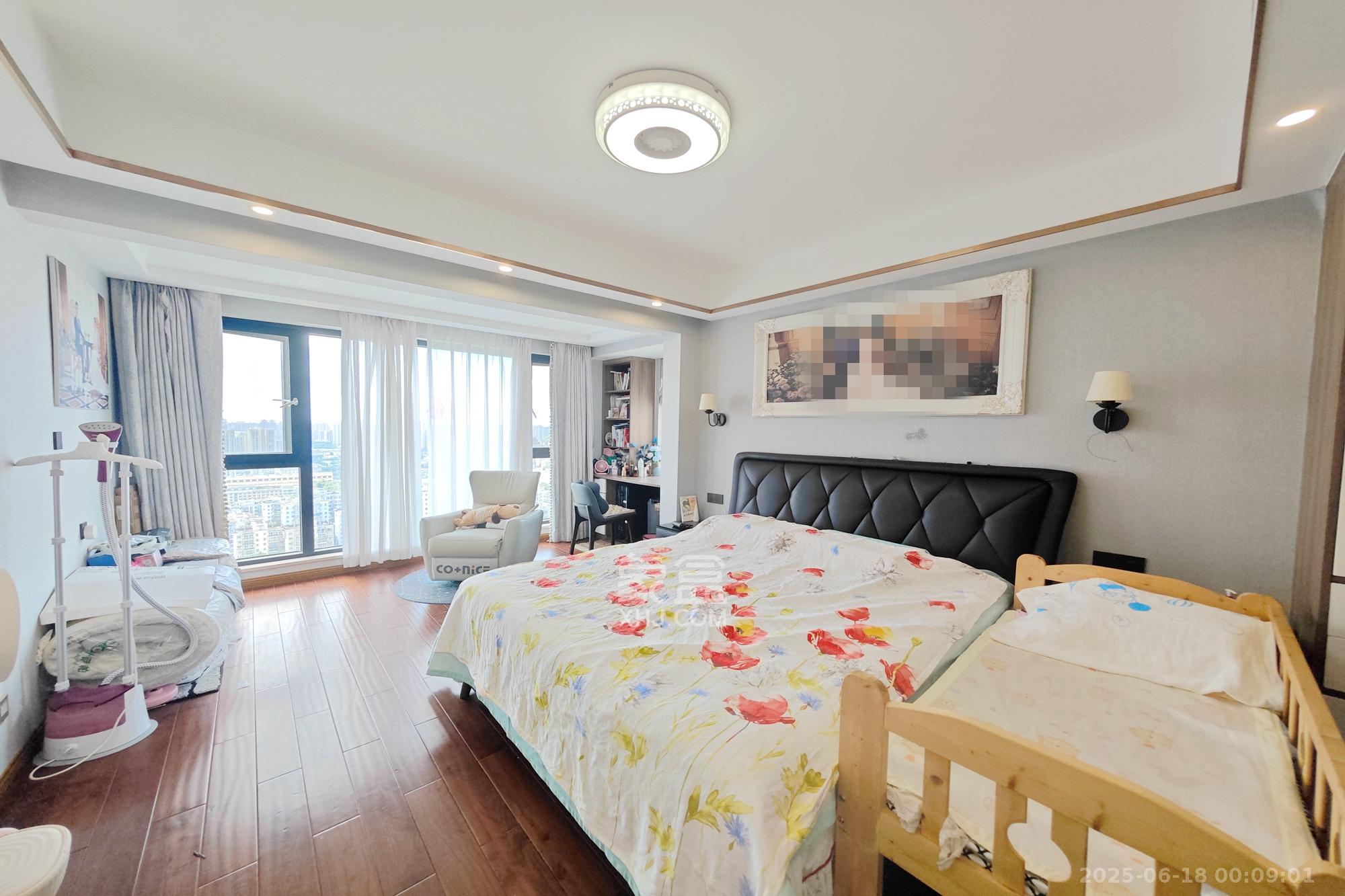 建发中央悦府 4室2厅2卫 208.0万 建发中央悦府 4室2厅2卫 208.0万卧室