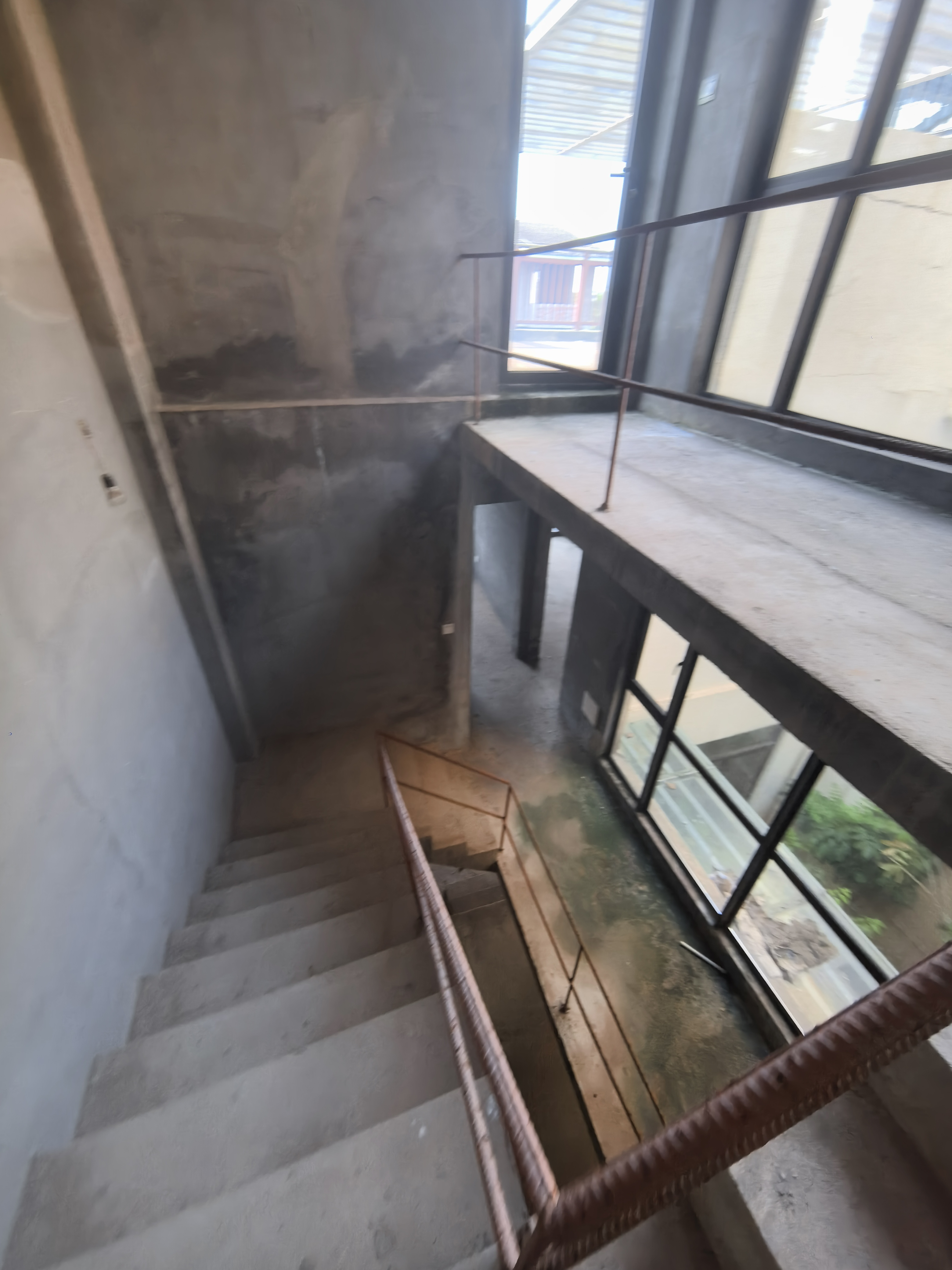 万科浪琴湾  1室0厅0卫    700.0万 万科浪琴湾  1室0厅0卫    700.0万其他