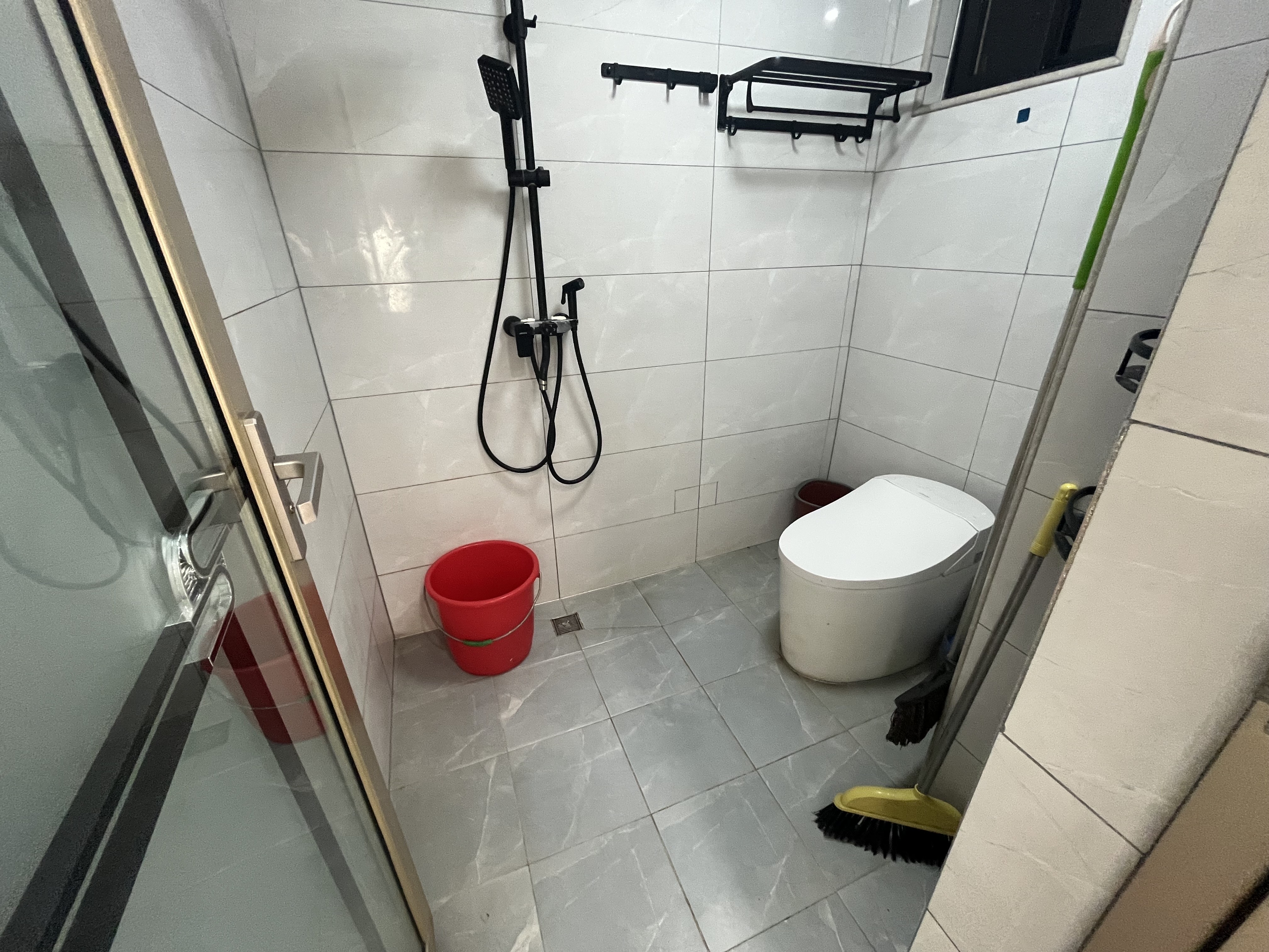 新大洲教师住宅小区 3室2厅1卫 1800.0元/月 新大洲教师住宅小区 3室2厅1卫 1800.0元/月室内图