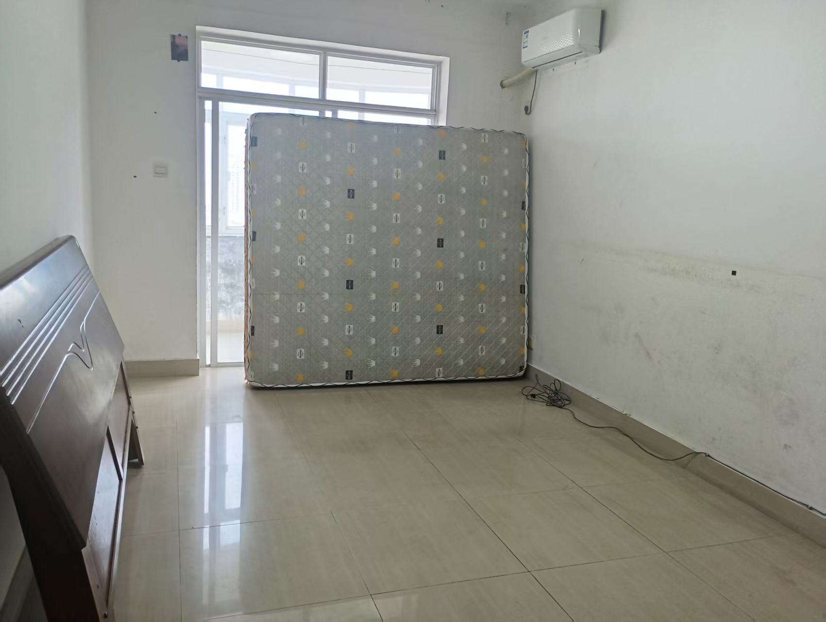 中盐大厦 3室1厅2卫 3000.0元/月 中盐大厦 3室1厅2卫 3000.0元/月户型图