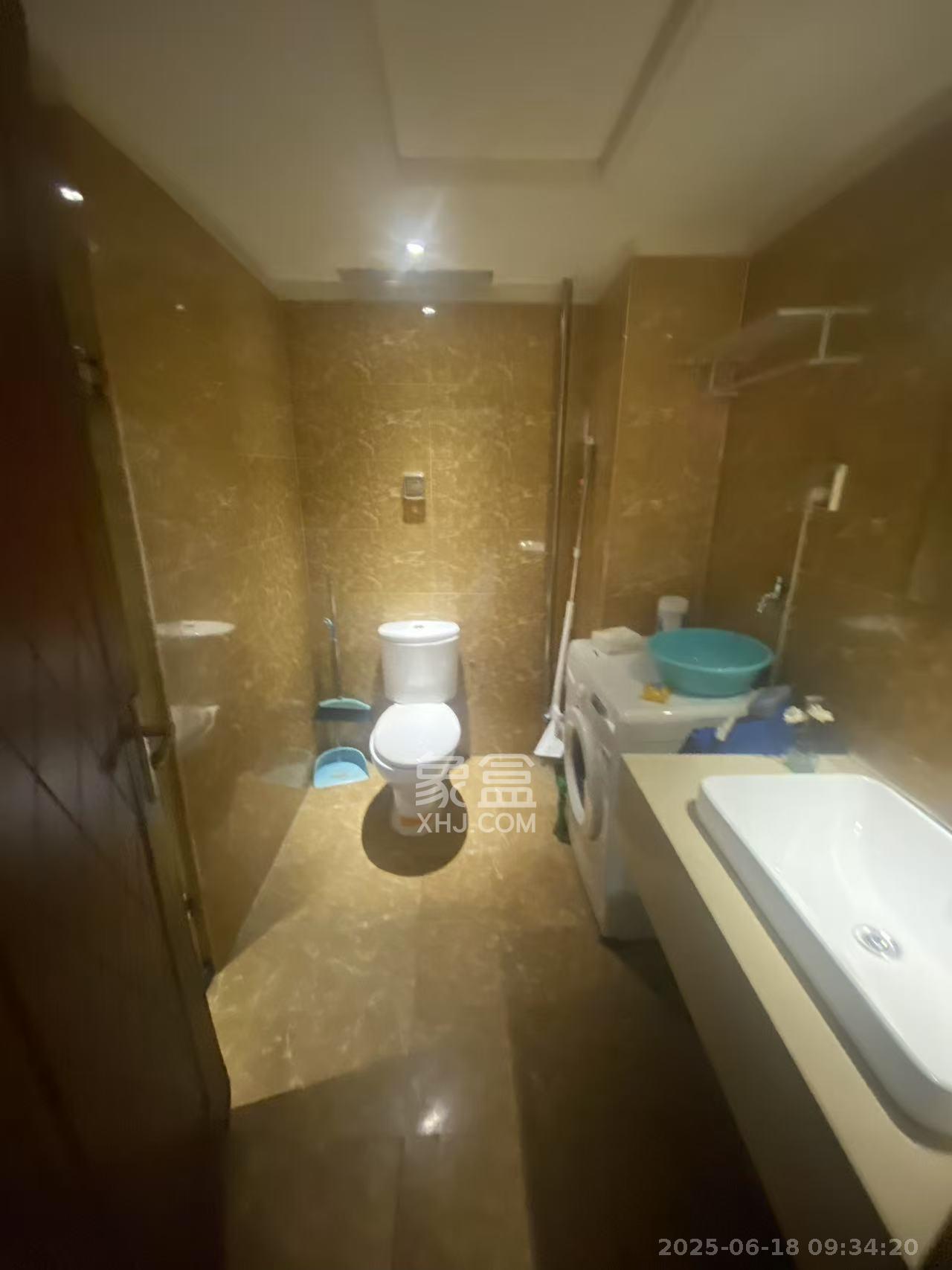 东塘瑞府  2室1厅1卫   1400.00元/月室内图