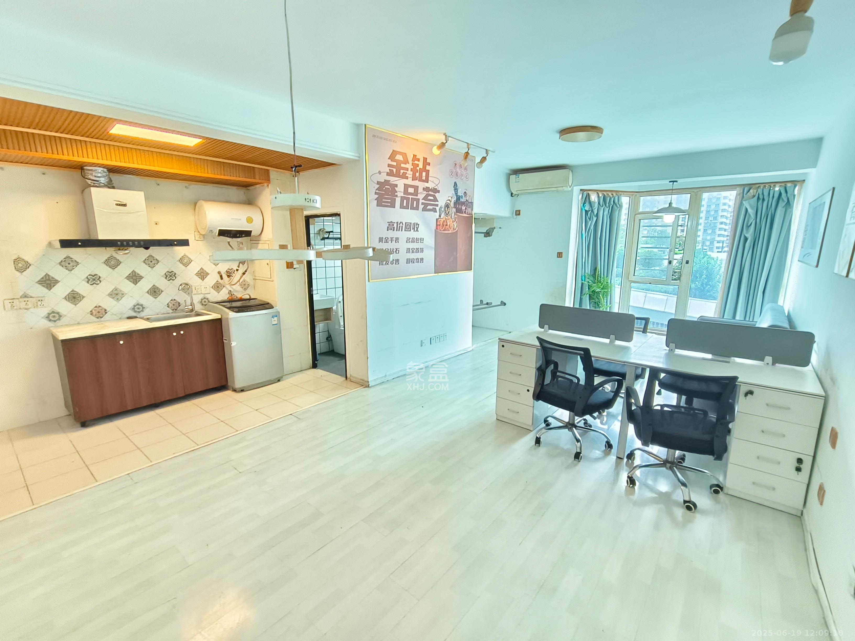 青年公寓 1室1厅1卫 2200.0元/月 青年公寓 1室1厅1卫 2200.0元/月室内图