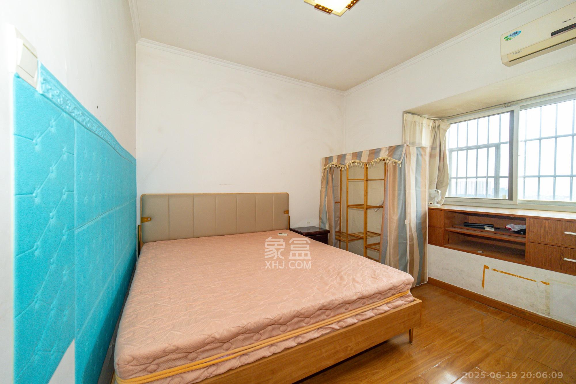 筑梦园 2室2厅1卫 60.0万 筑梦园 2室2厅1卫 60.0万卧室