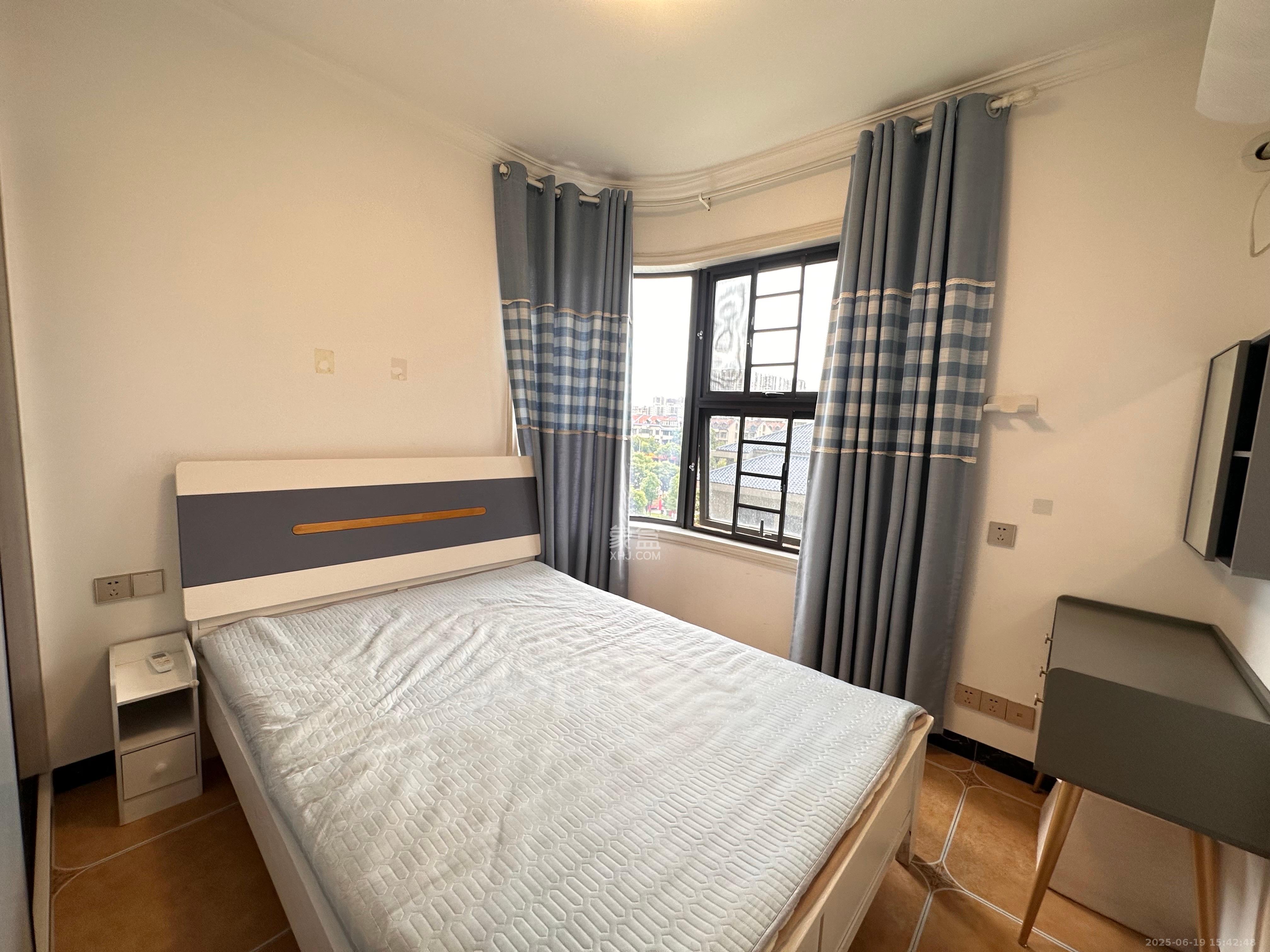 嘉雨兴园 2室1厅1卫 3000.0元/月 嘉雨兴园 2室1厅1卫 3000.0元/月室内图