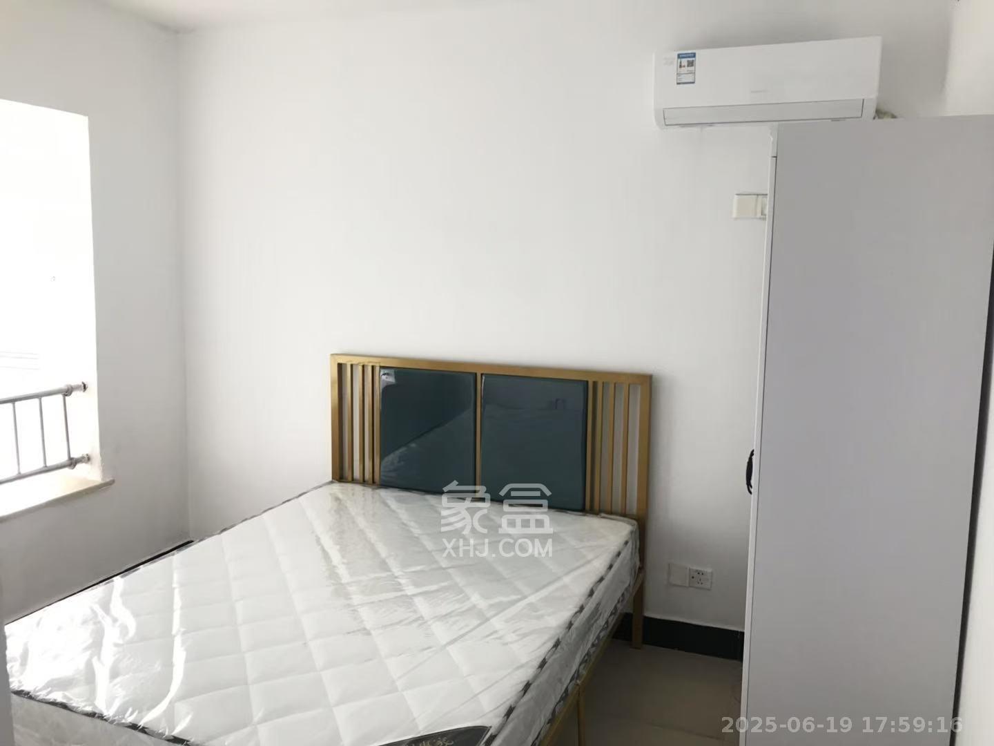 星典时代 3室2厅1卫 2100.0元/月 星典时代 3室2厅1卫 2100.0元/月室内图