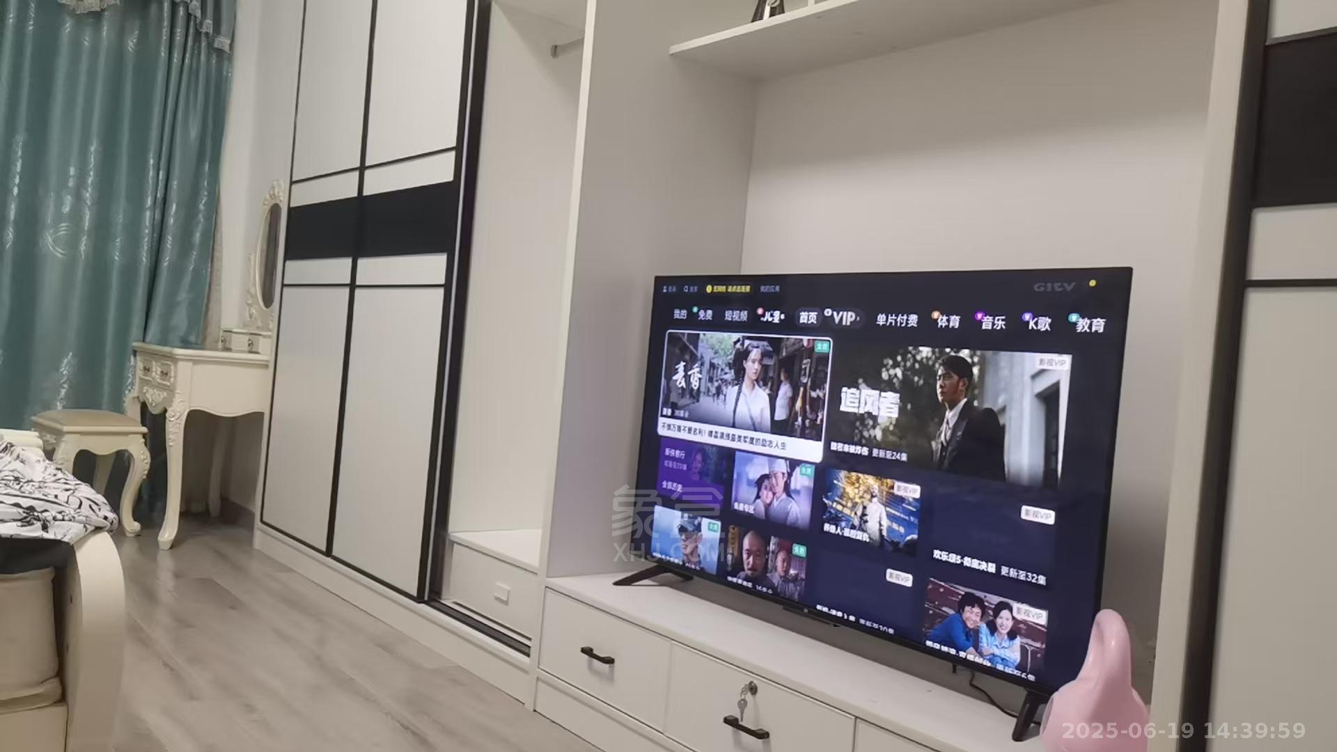 朗廷览江 1室1厅1卫 1700.0元/月 朗廷览江 1室1厅1卫 1700.0元/月室内图