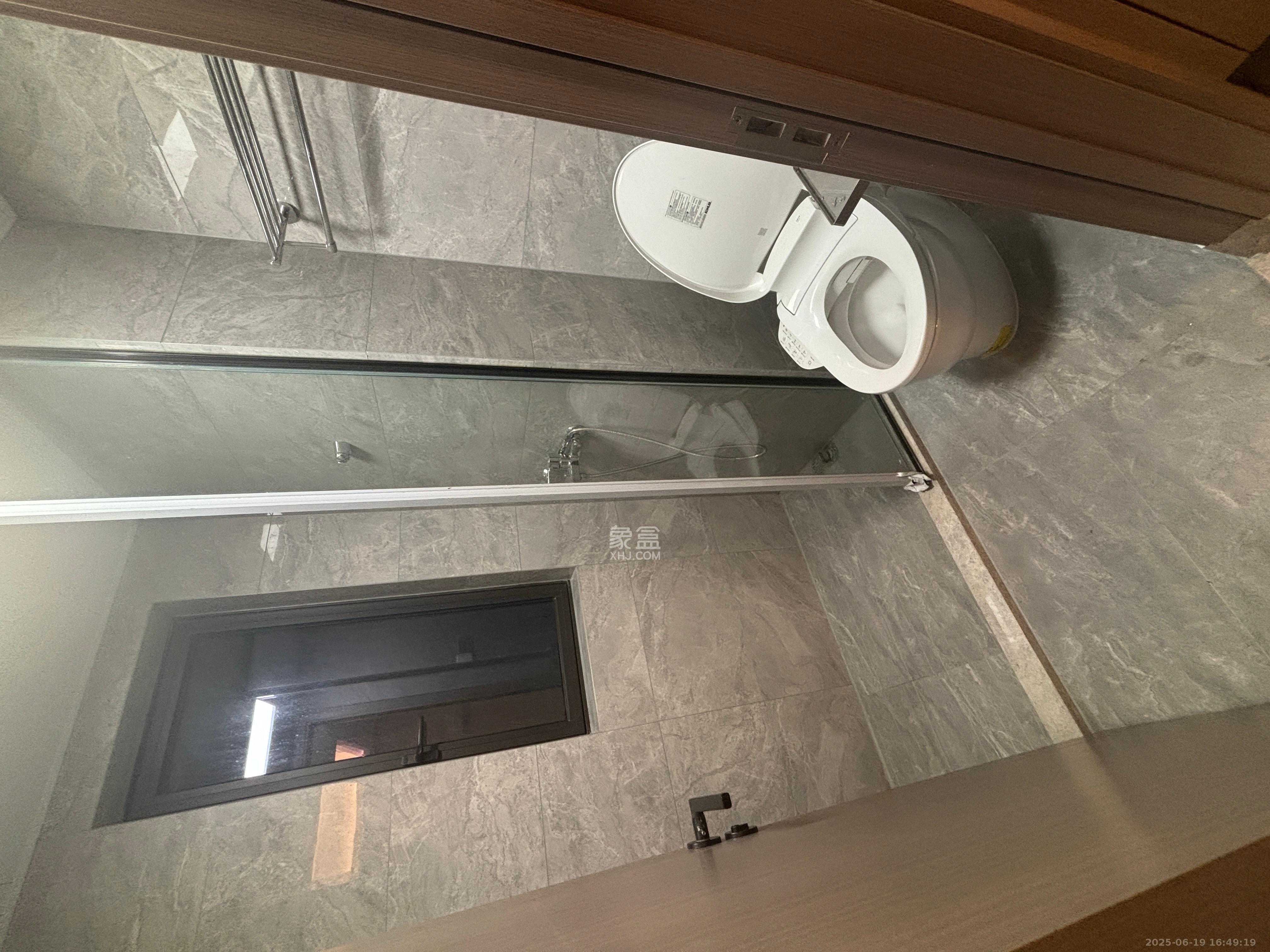 建发电建江山悦  3室2厅2卫   3000.00元/月室内图