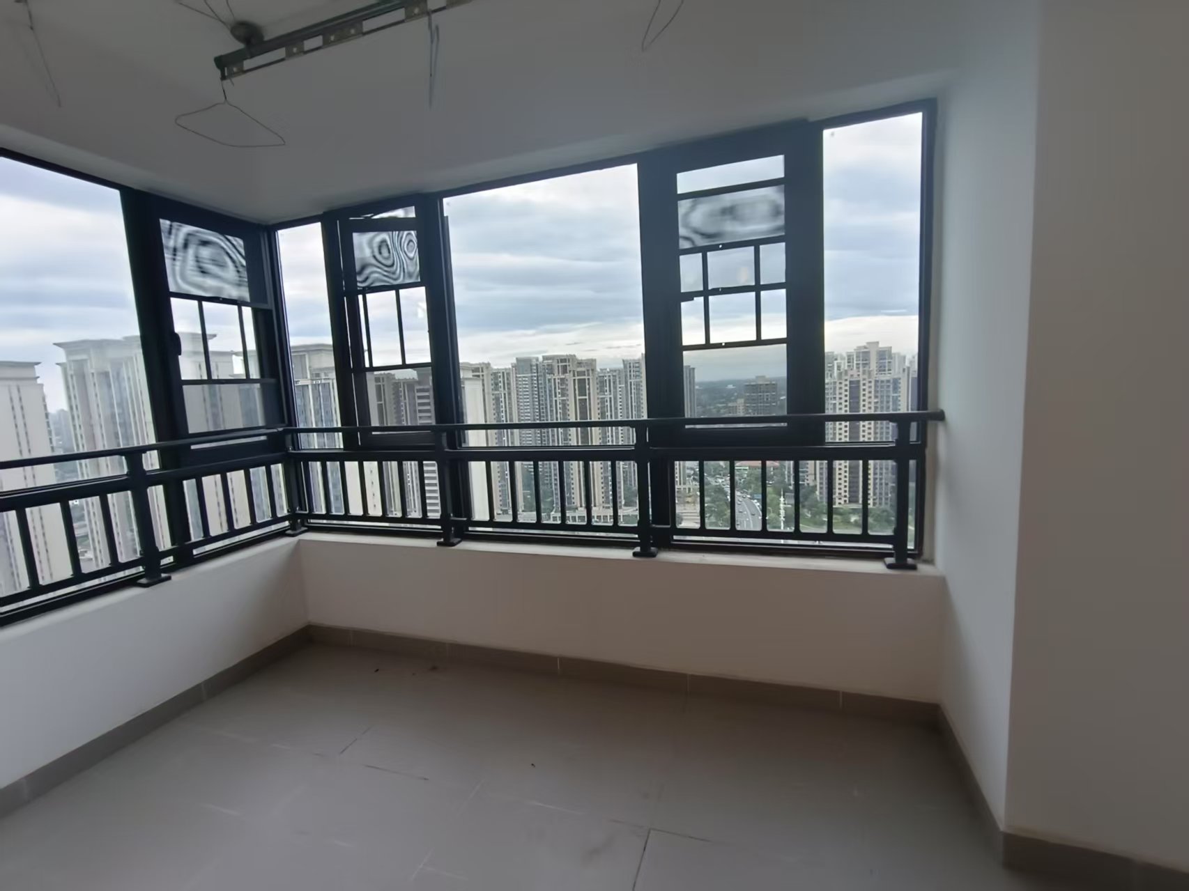 美的翰城 3室2厅2卫 90.00万 美的翰城 3室2厅2卫 90.00万室内图