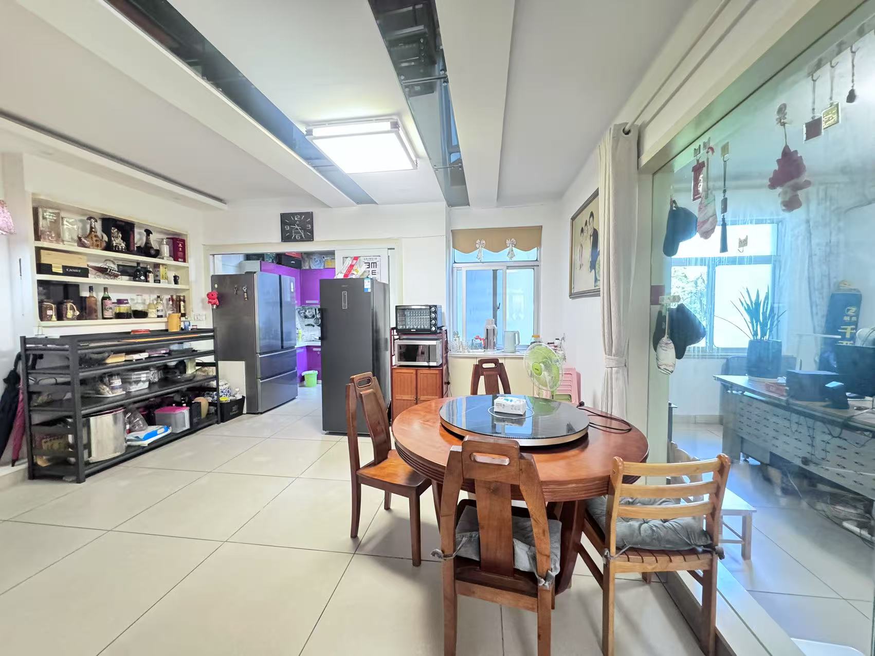 金路大厦  4室2厅2卫    108.0万 金路大厦  4室2厅2卫    108.0万室内图