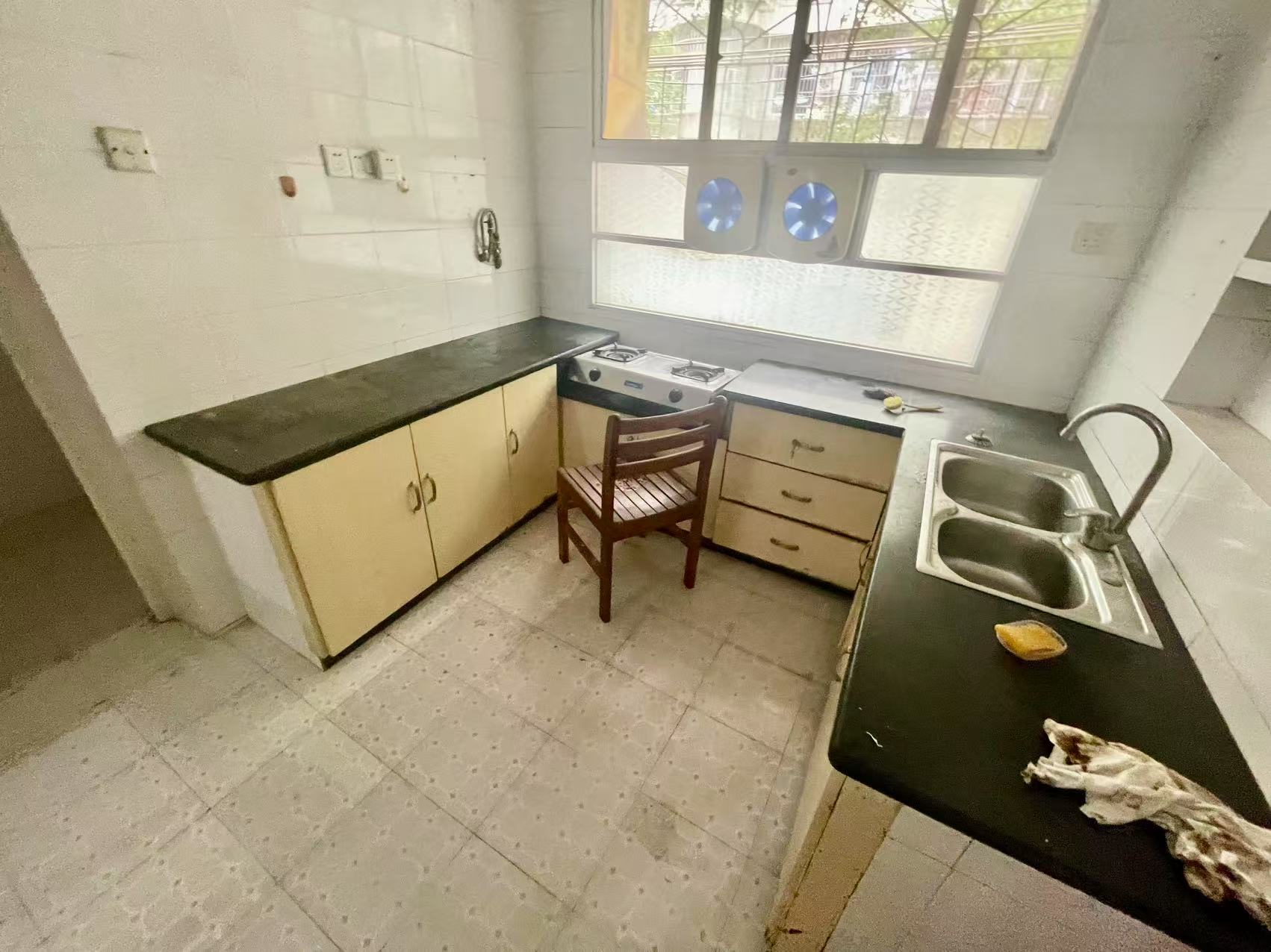 邮政新村 2室2厅1卫 28.0万 邮政新村 2室2厅1卫 28.0万室内图