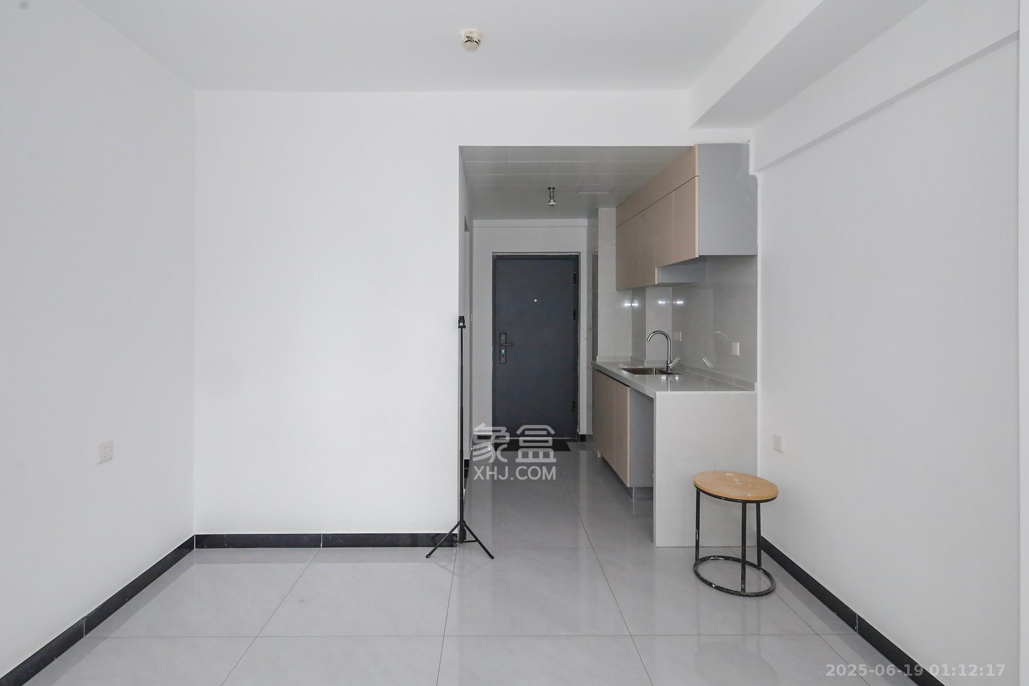 协信星澜汇  1室0厅0卫    24.8万 协信星澜汇  1室0厅0卫    24.8万卧室