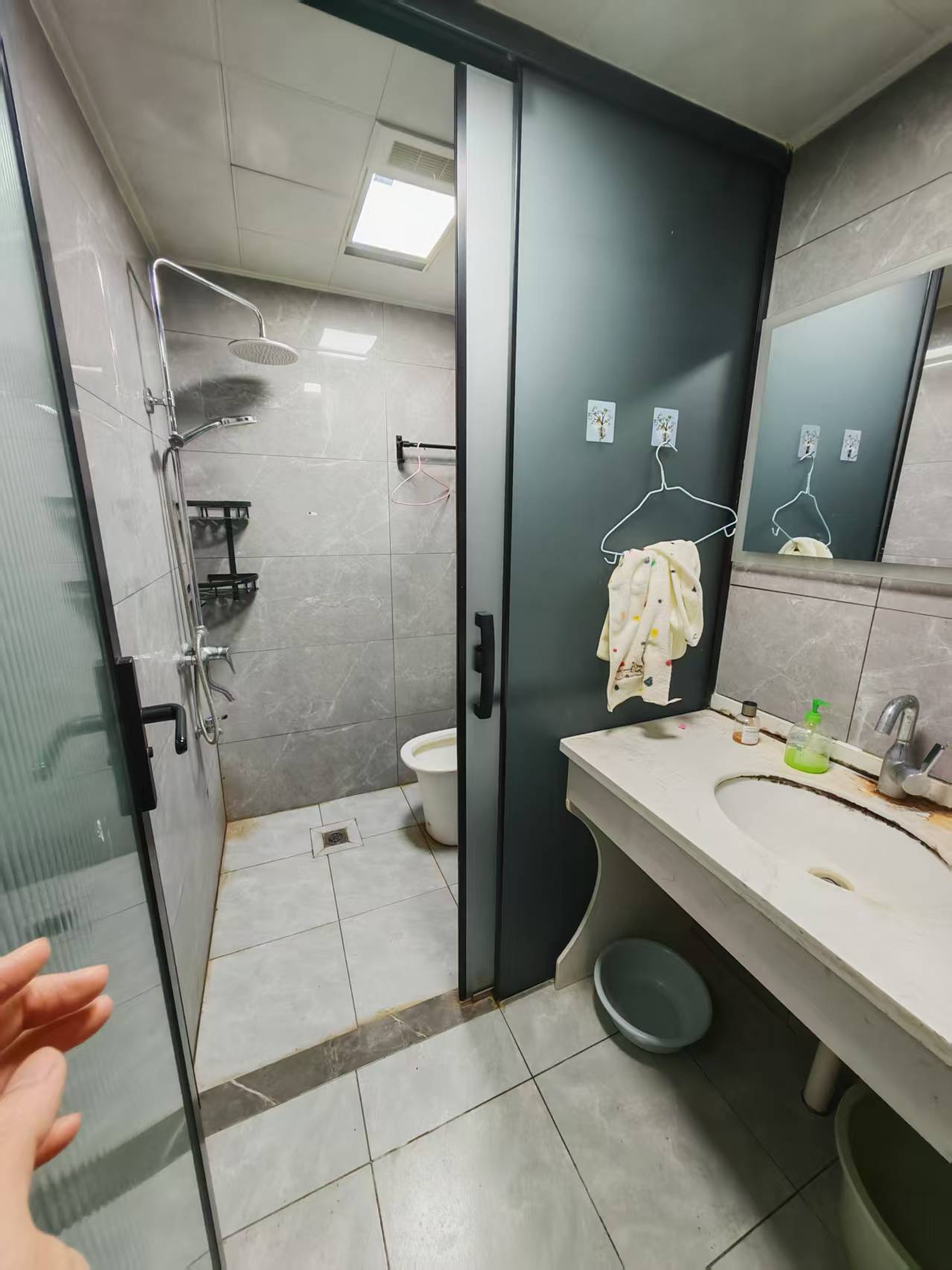 雄森国际 1室1厅1卫 1600.0元/月 雄森国际 1室1厅1卫 1600.0元/月室内图