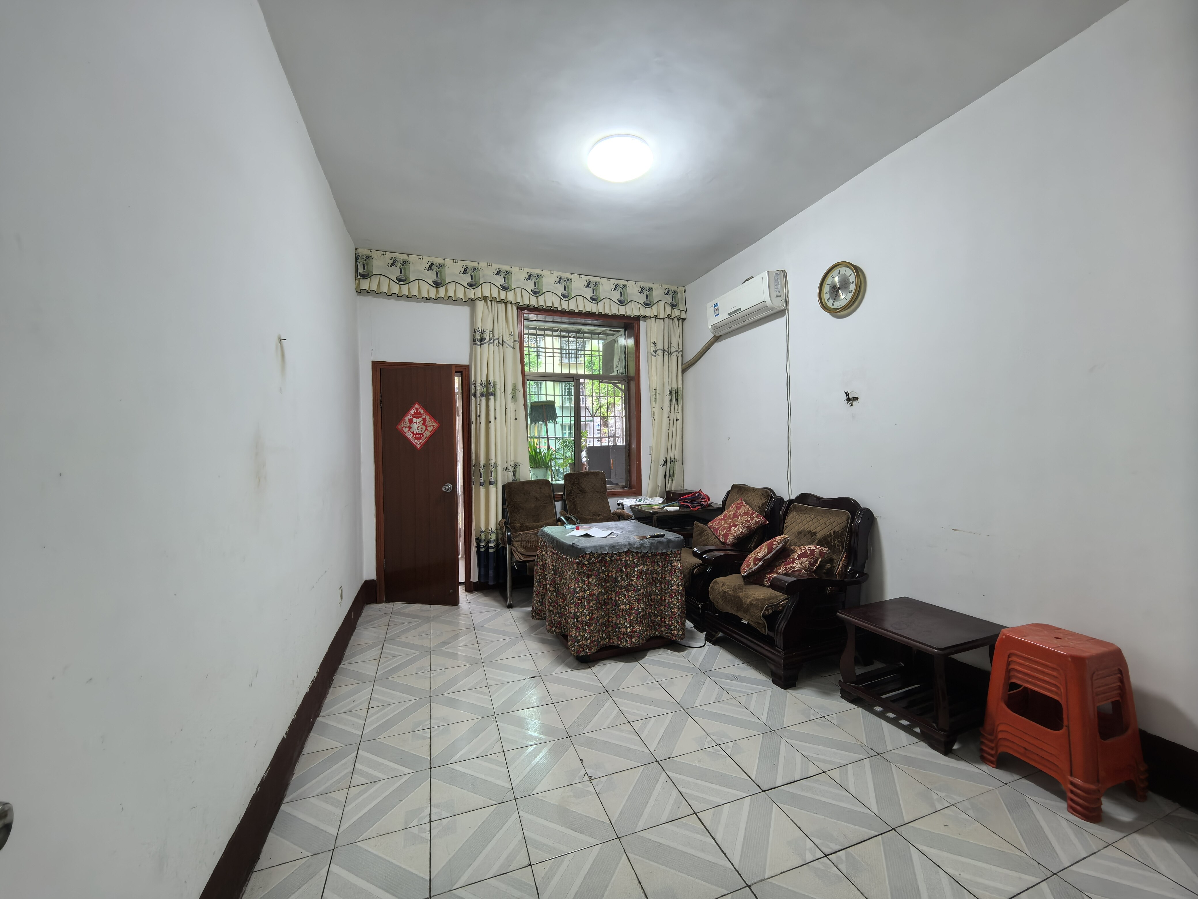 农业银行春园支行宿舍 1室1厅1卫 29.8万 农业银行春园支行宿舍 1室1厅1卫 29.8万户型图