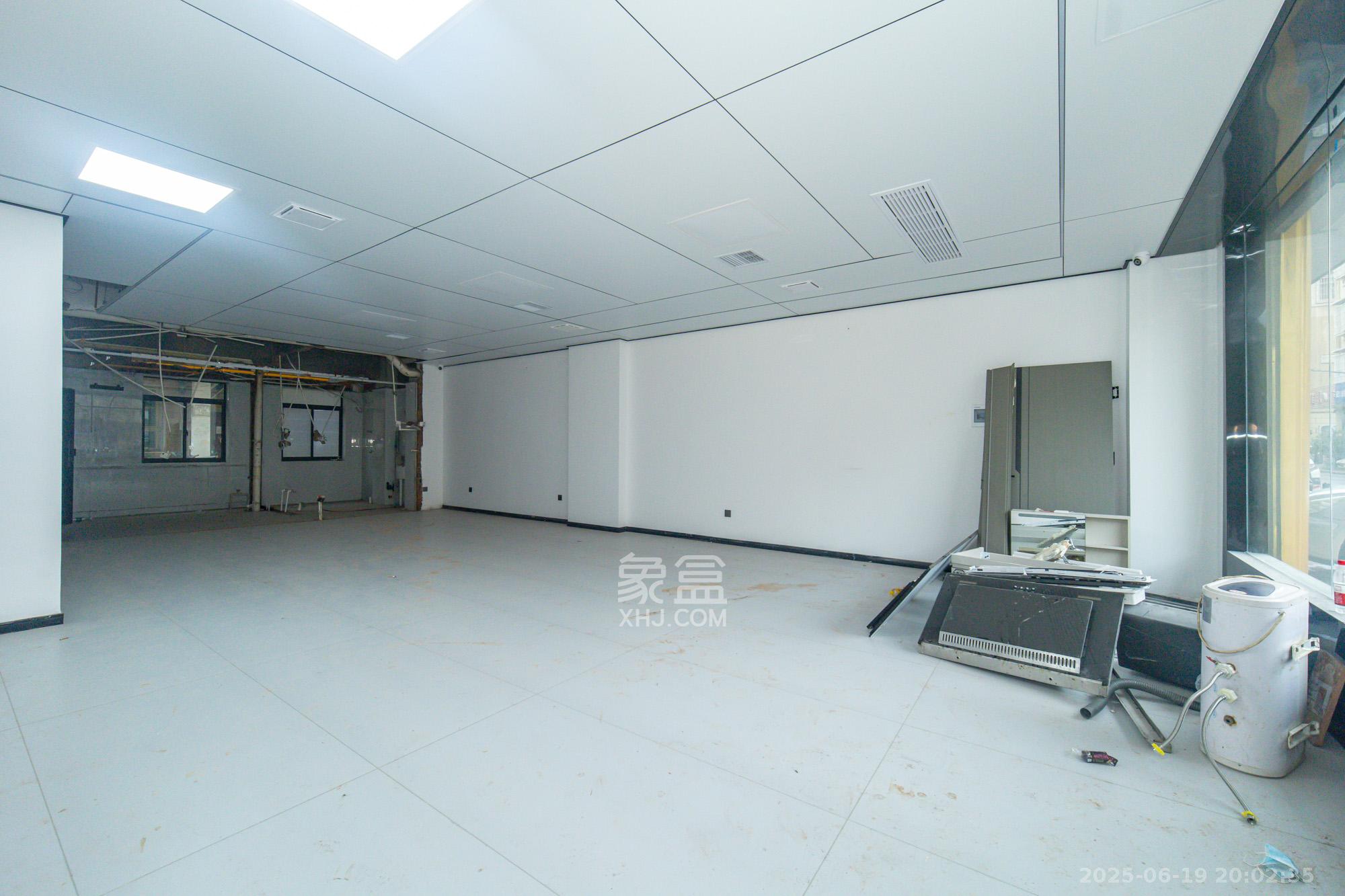 星沙三区  10室5厅10卫   278.00万客厅
