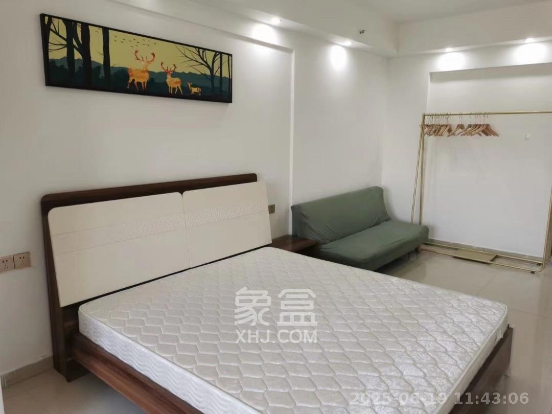 润芳园  1室1厅1卫   1500.00元/月室内图