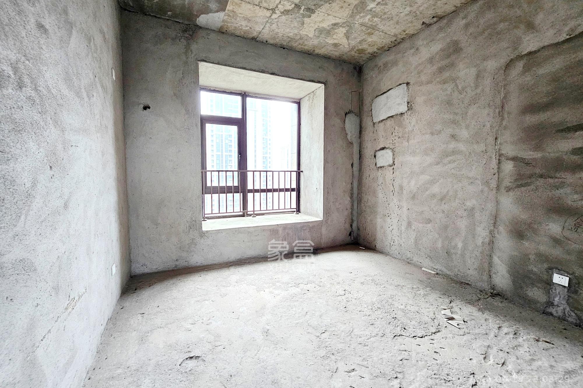 明昇壹城(明昇时代广场)二期  5室2厅3卫    218.0万 明昇壹城(明昇时代广场)二期  5室2厅3卫    218.0万卧室