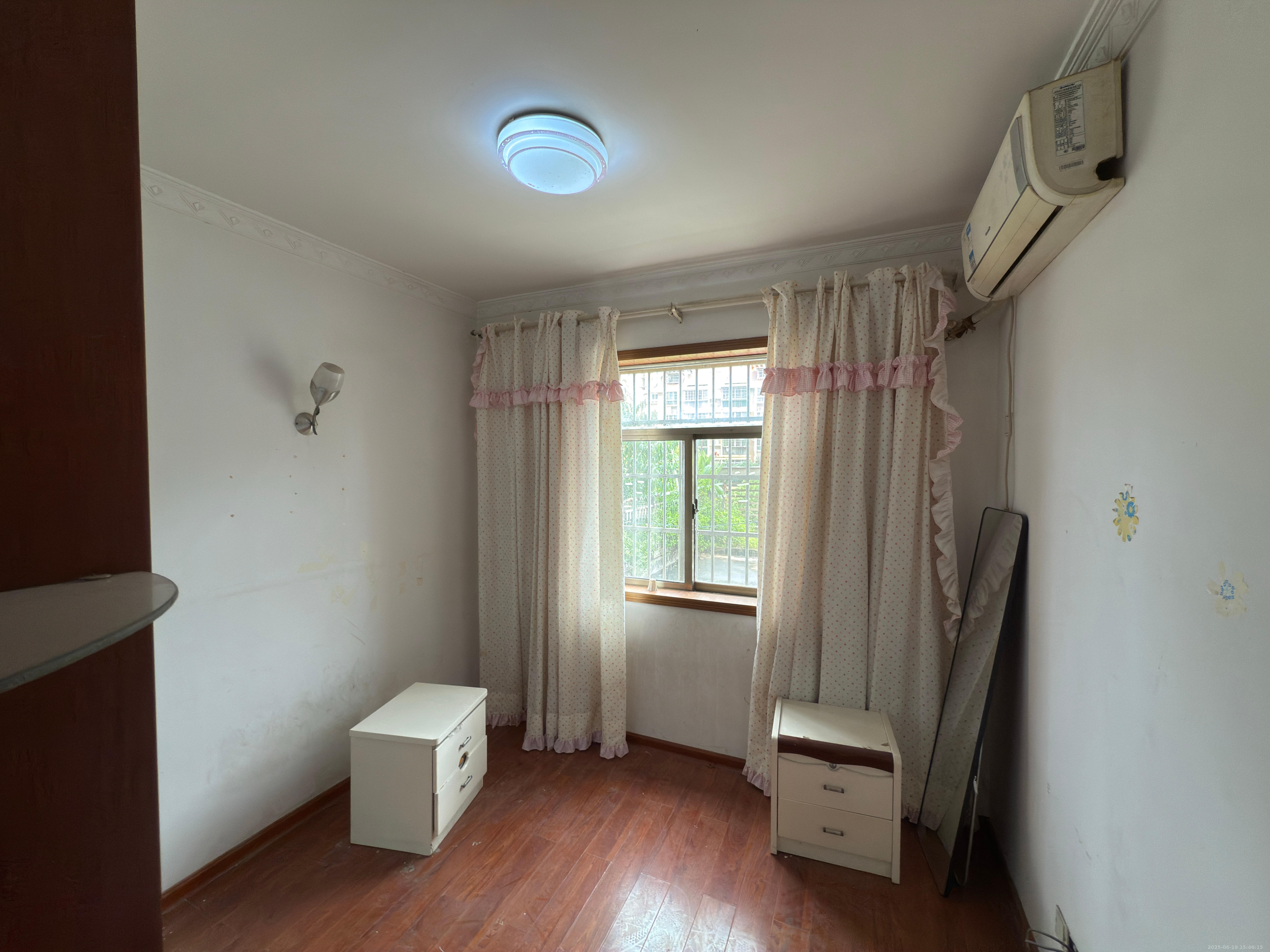 锦湘国际星城二期（锦雅苑）  3室2厅1卫    2380.0元/月室内图