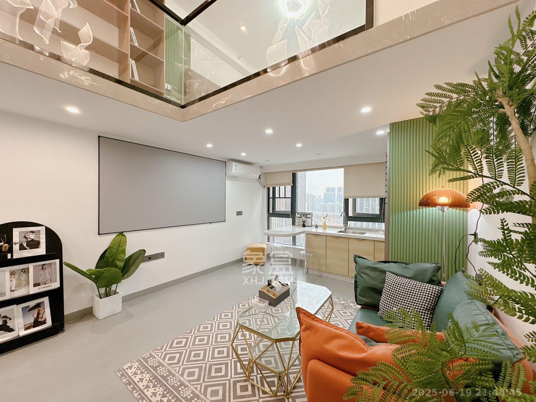 卓越中寰  2室1厅1卫    2500.0元/月 卓越中寰  2室1厅1卫    2500.0元/月室内图