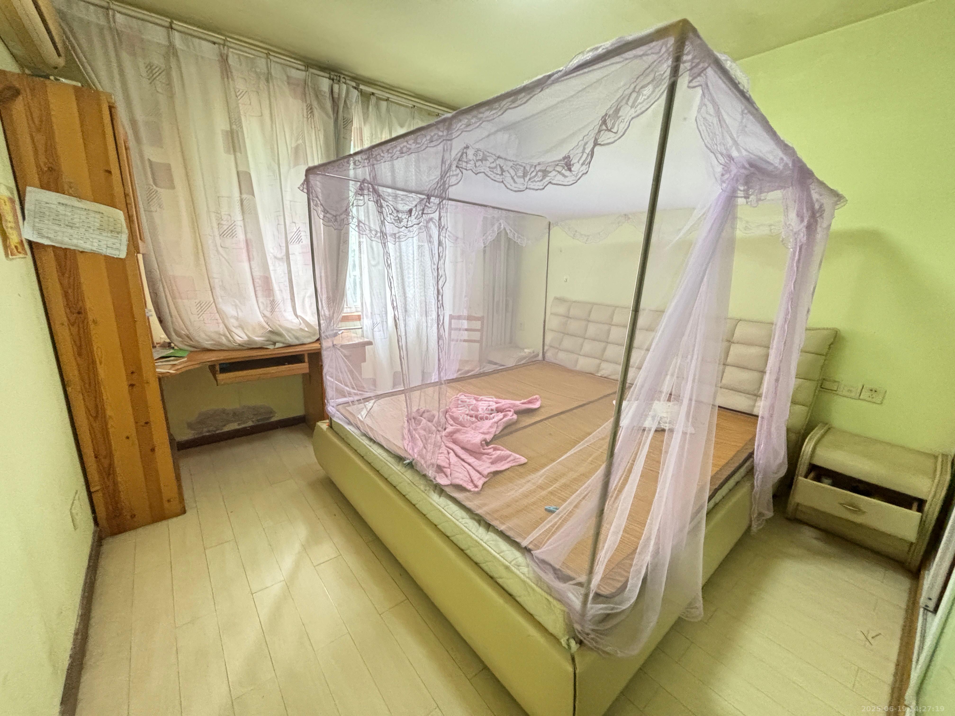 德馨园  2室1厅1卫    1500.0元/月 德馨园  2室1厅1卫    1500.0元/月室内图