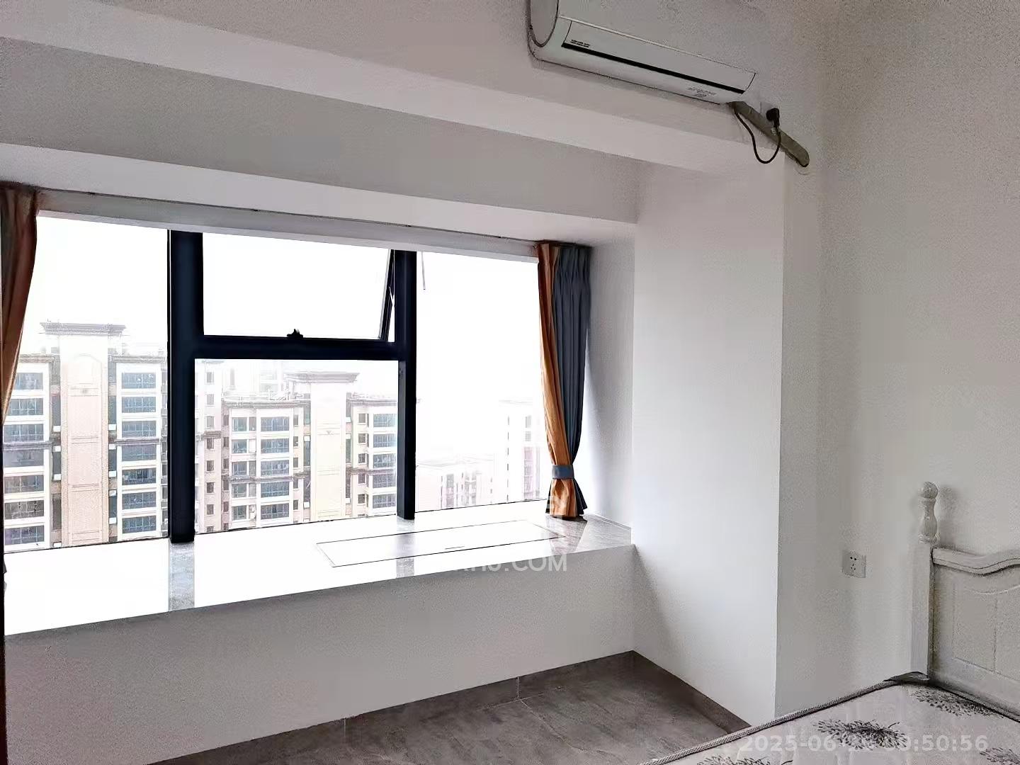 裕天国际商汇中心 1室0厅0卫 1400.0元/月 裕天国际商汇中心 1室0厅0卫 1400.0元/月室内图