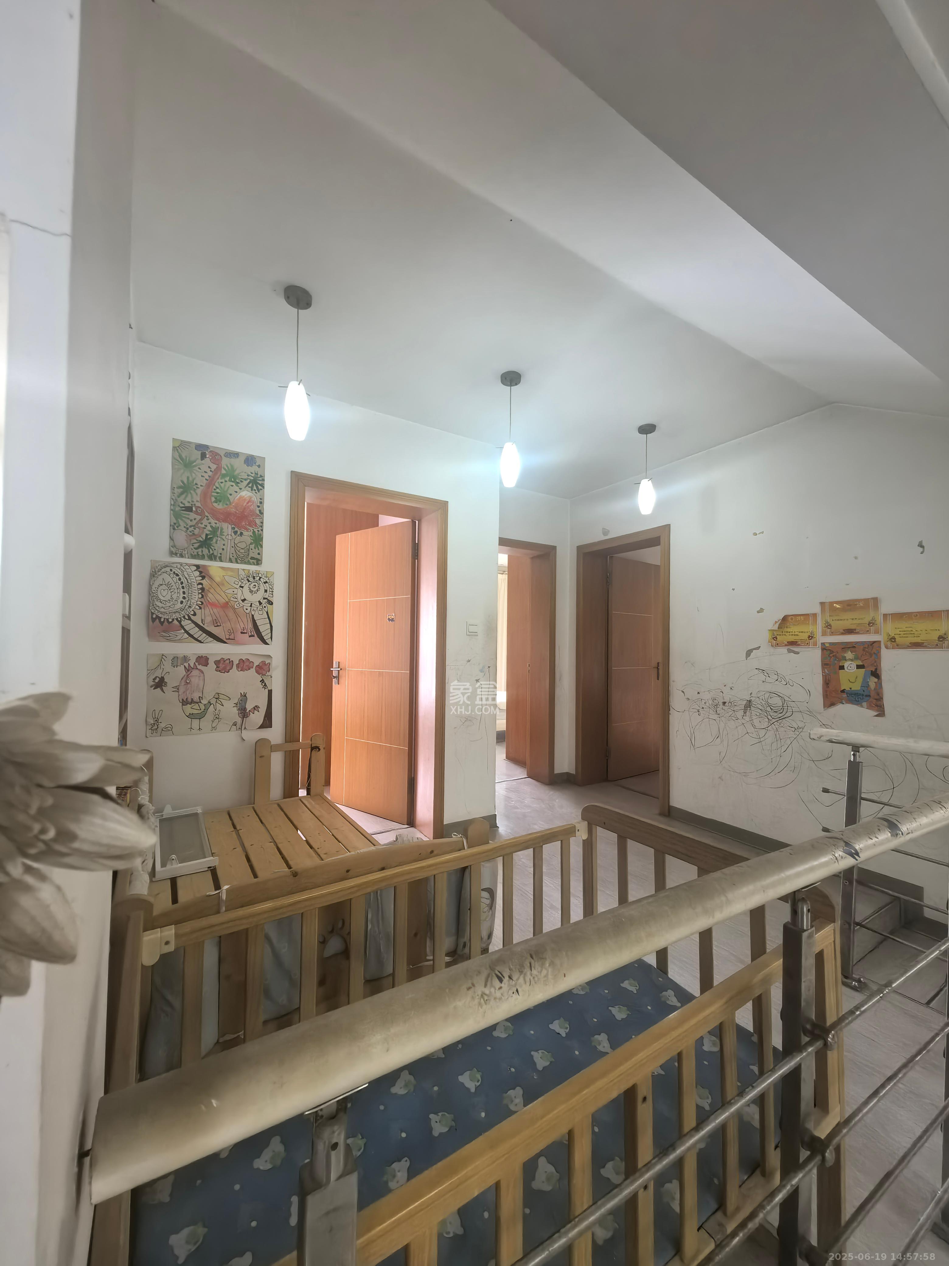 金帆江滨玫瑰园 3室2厅1卫 2000.0元/月 金帆江滨玫瑰园 3室2厅1卫 2000.0元/月室内图