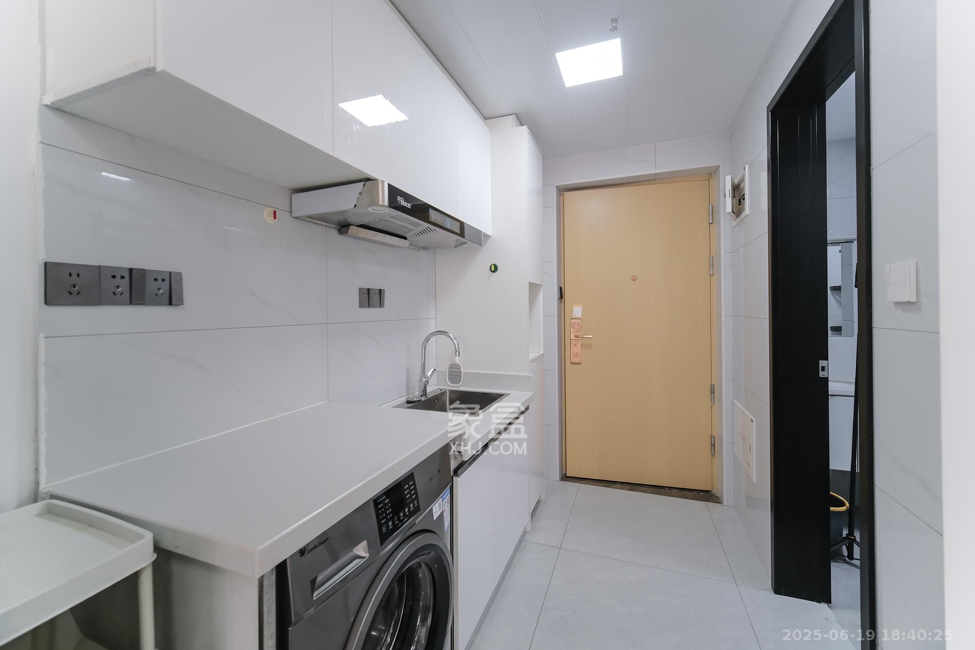 碧桂园翘楚棠  1室0厅0卫    20.0万 碧桂园翘楚棠  1室0厅0卫    20.0万厨房