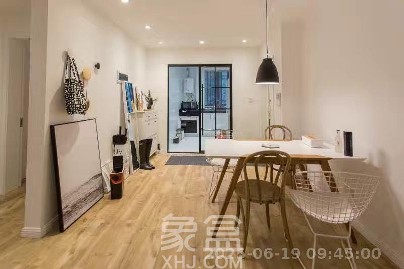 澳海月亮湾  2室2厅1卫   2100.00元/月室内图