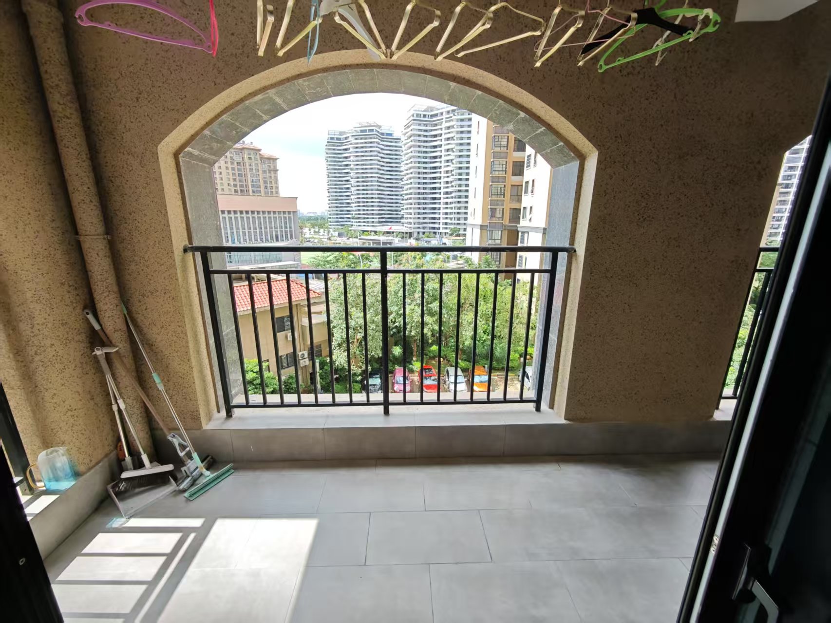 滨江世纪佳城(北区) 2室1厅1卫 135.0万 滨江世纪佳城(北区) 2室1厅1卫 135.0万室内图