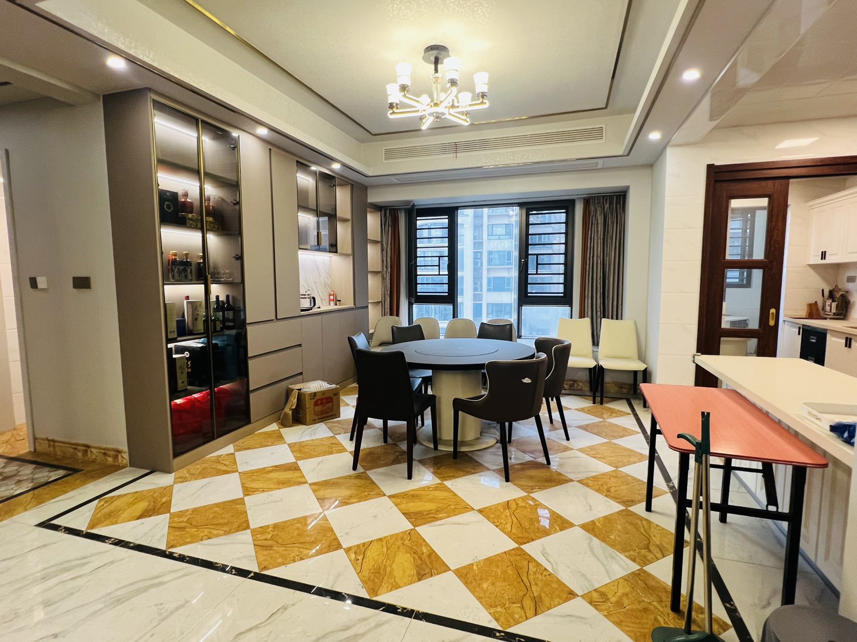 碧桂园 5室2厅3卫 210.0万 碧桂园 5室2厅3卫 210.0万室内图