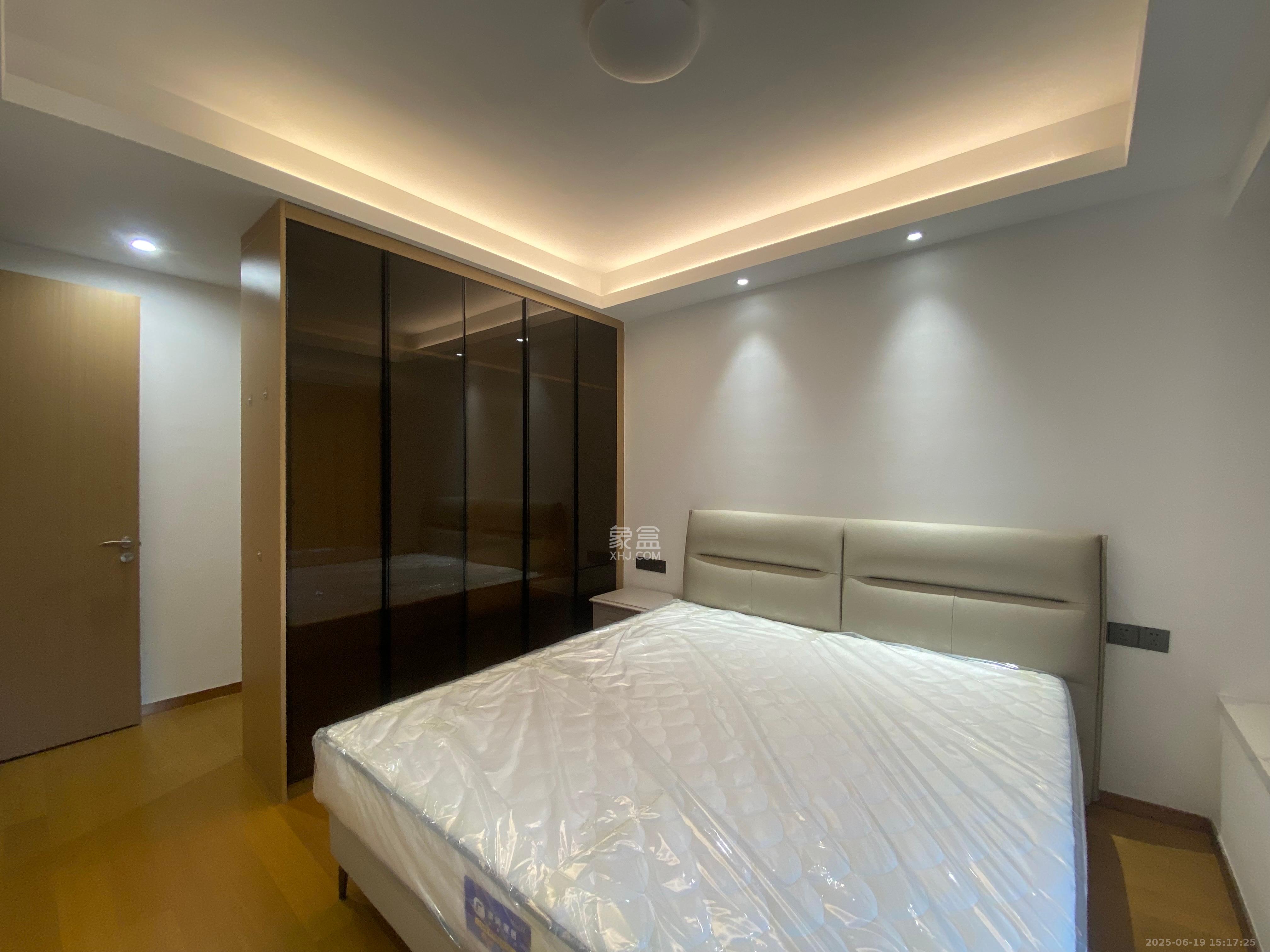 旭辉雨花郡 3室2厅2卫 4000.0元/月 旭辉雨花郡 3室2厅2卫 4000.0元/月室内图