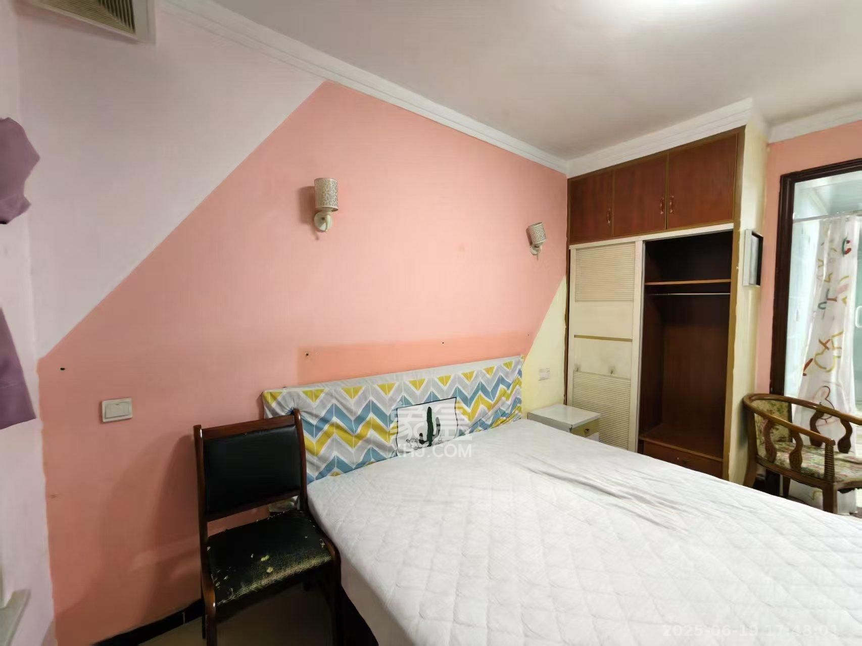 黎郡新宇太和园  1室0厅0卫    900.0元/月 黎郡新宇太和园  1室0厅0卫    900.0元/月室内图