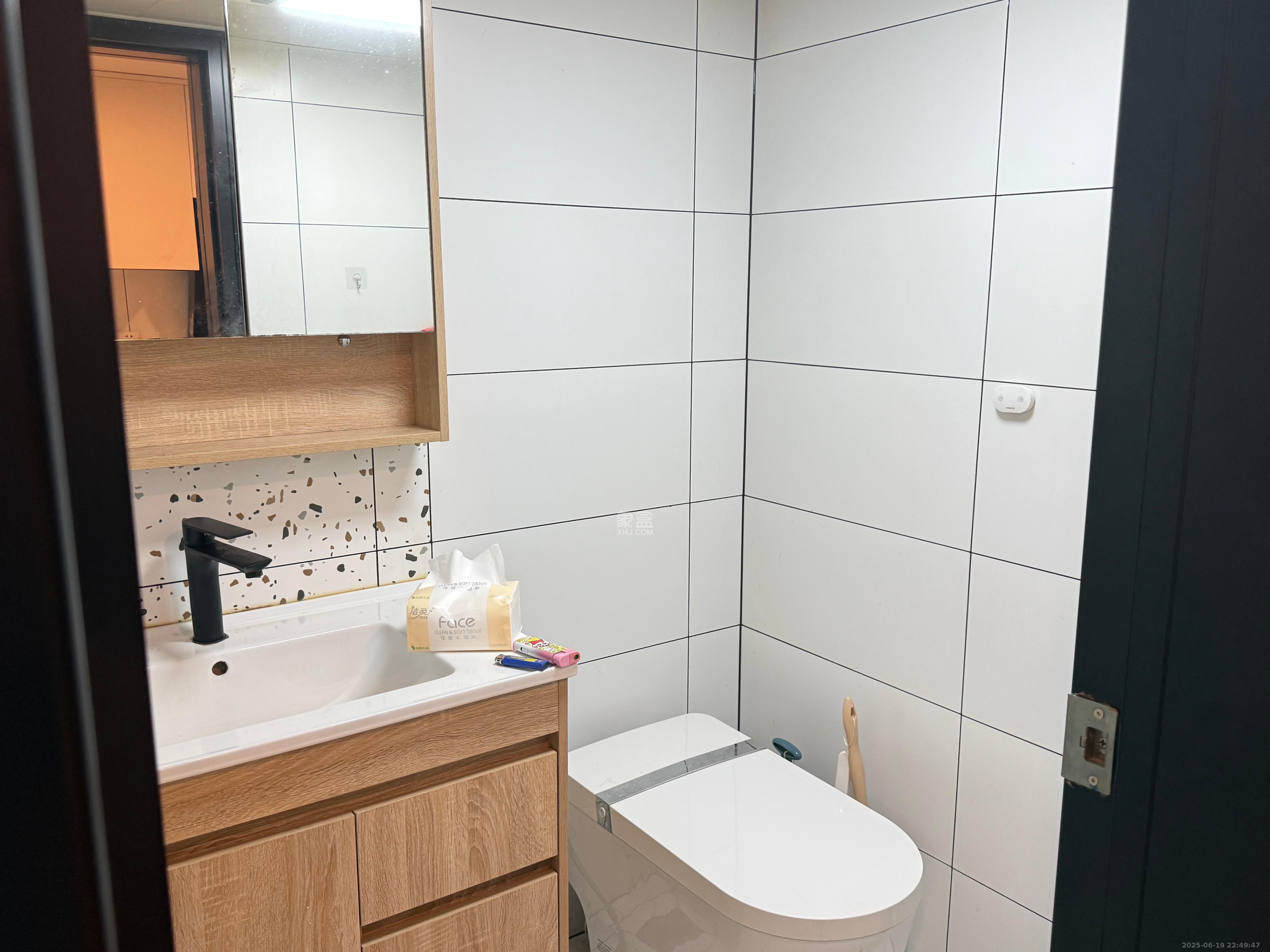 海伦春天 2室1厅1卫 1900.0元/月 海伦春天 2室1厅1卫 1900.0元/月室内图