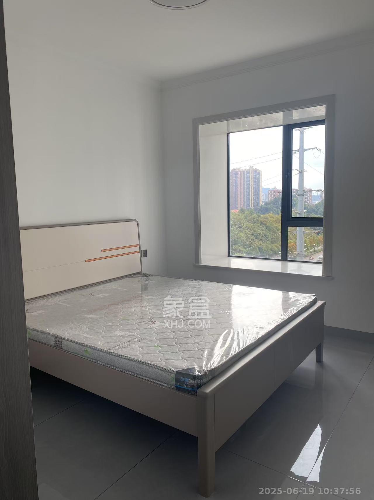 谷峰安置小区（惟德园）  3室2厅2卫   2800.00元/月室内图