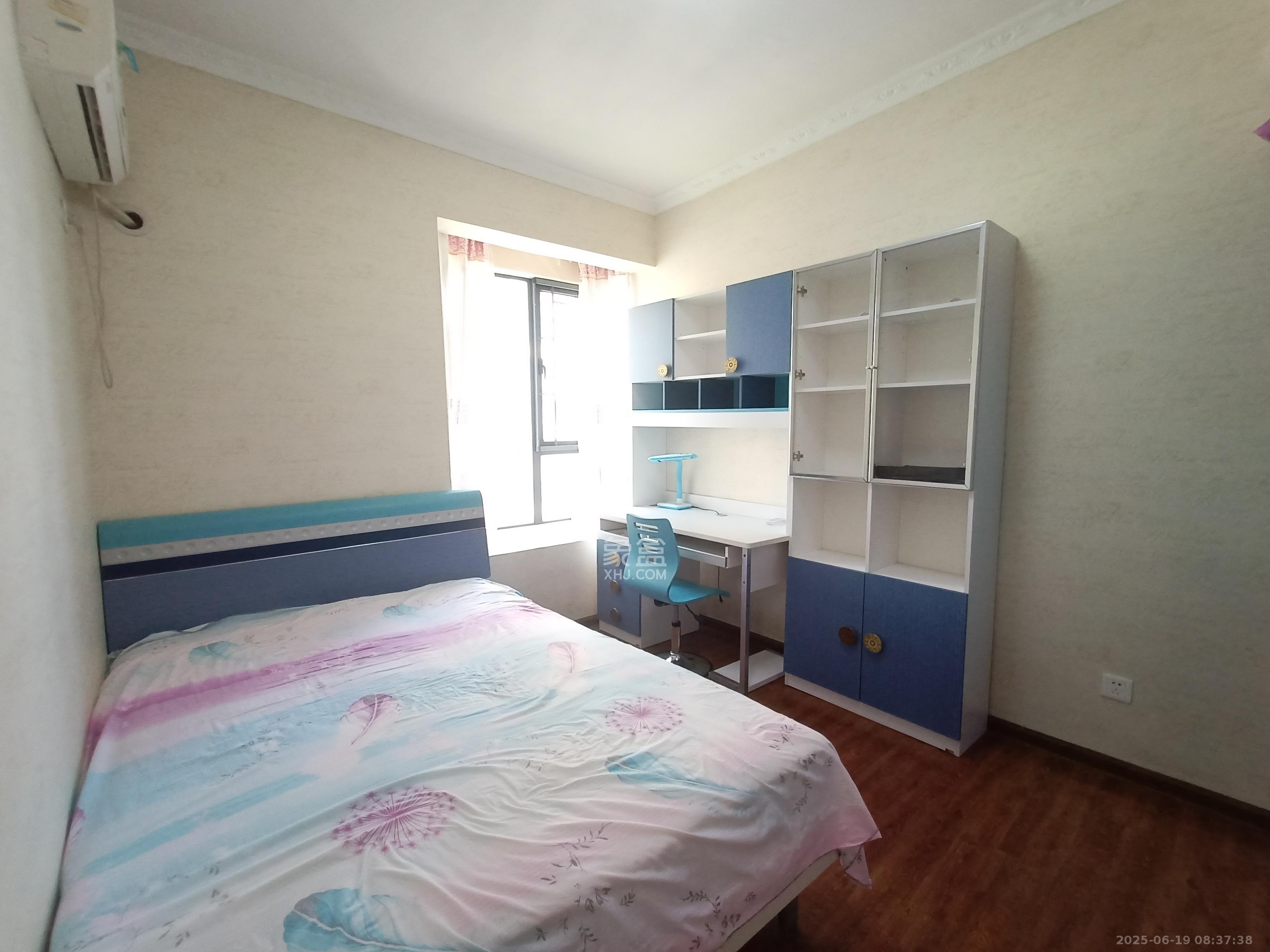 长房时代城 2室2厅1卫 2800.0元/月 长房时代城 2室2厅1卫 2800.0元/月室内图