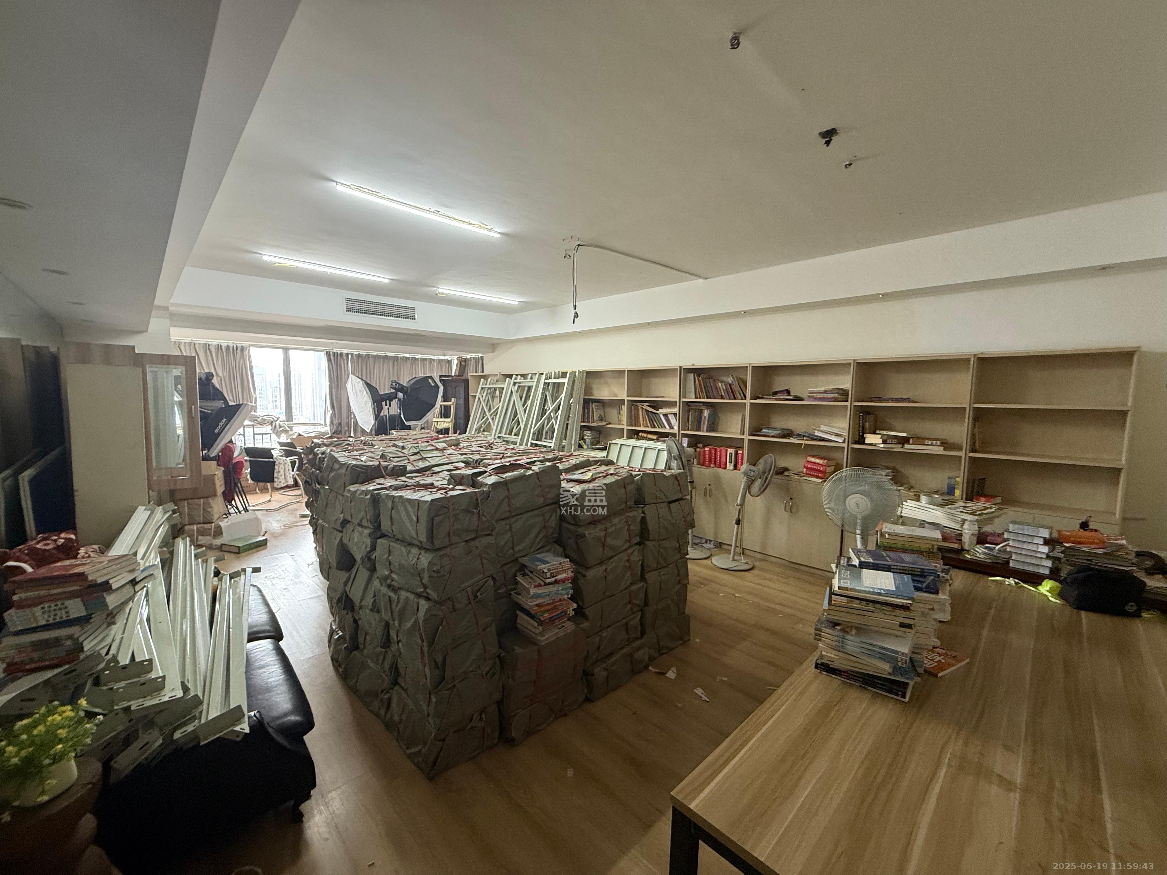 上城金都 5室2厅2卫 12000.0元/月 上城金都 5室2厅2卫 12000.0元/月室内图