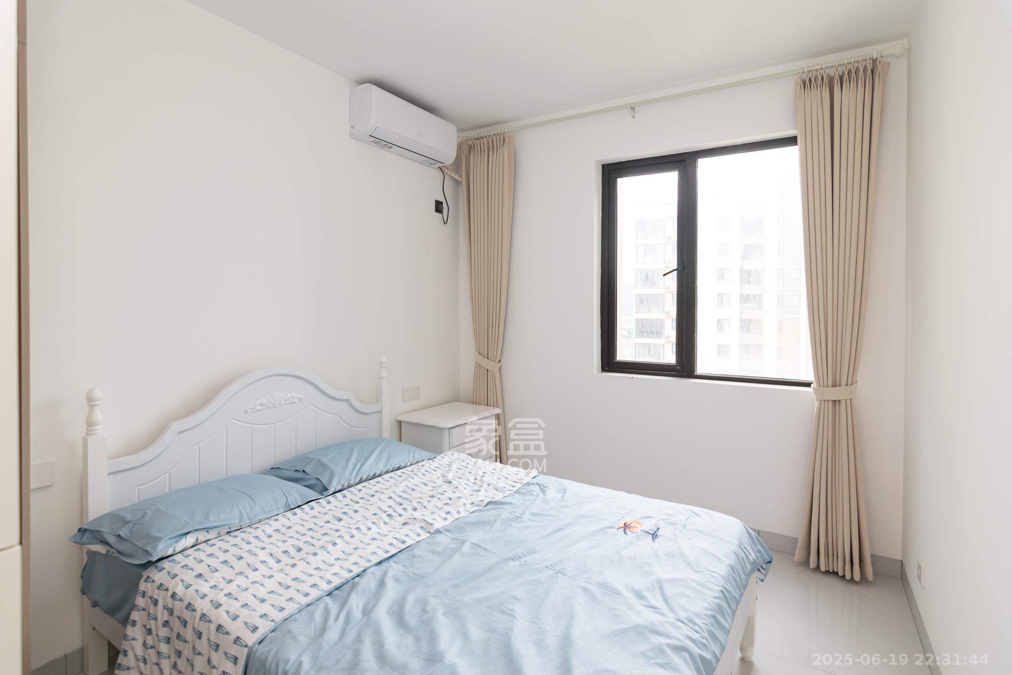 美的翰城 4室2厅2卫 88.0万 美的翰城 4室2厅2卫 88.0万卧室