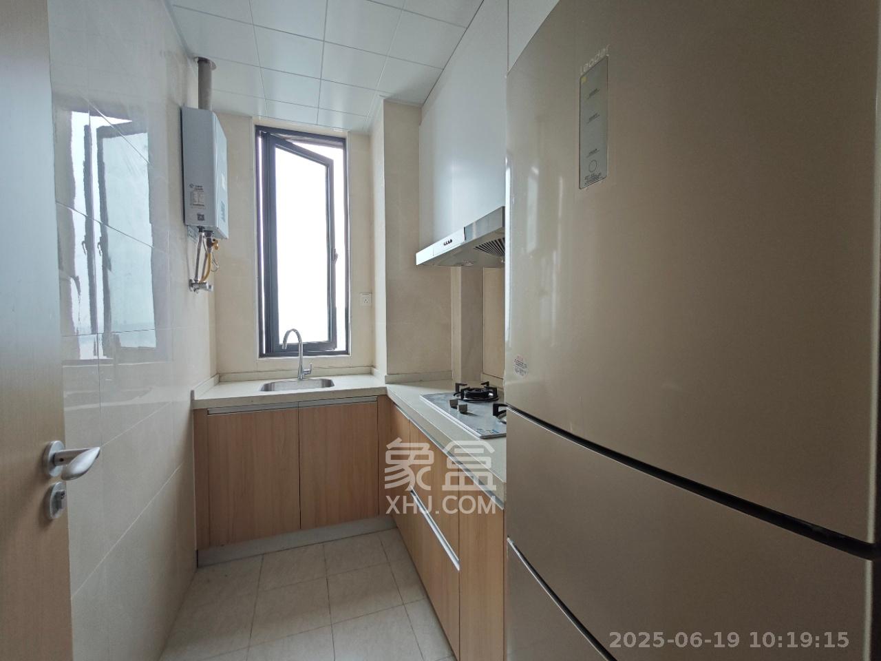 启迪协信中心 2室1厅1卫 2600.0元/月 启迪协信中心 2室1厅1卫 2600.0元/月室内图