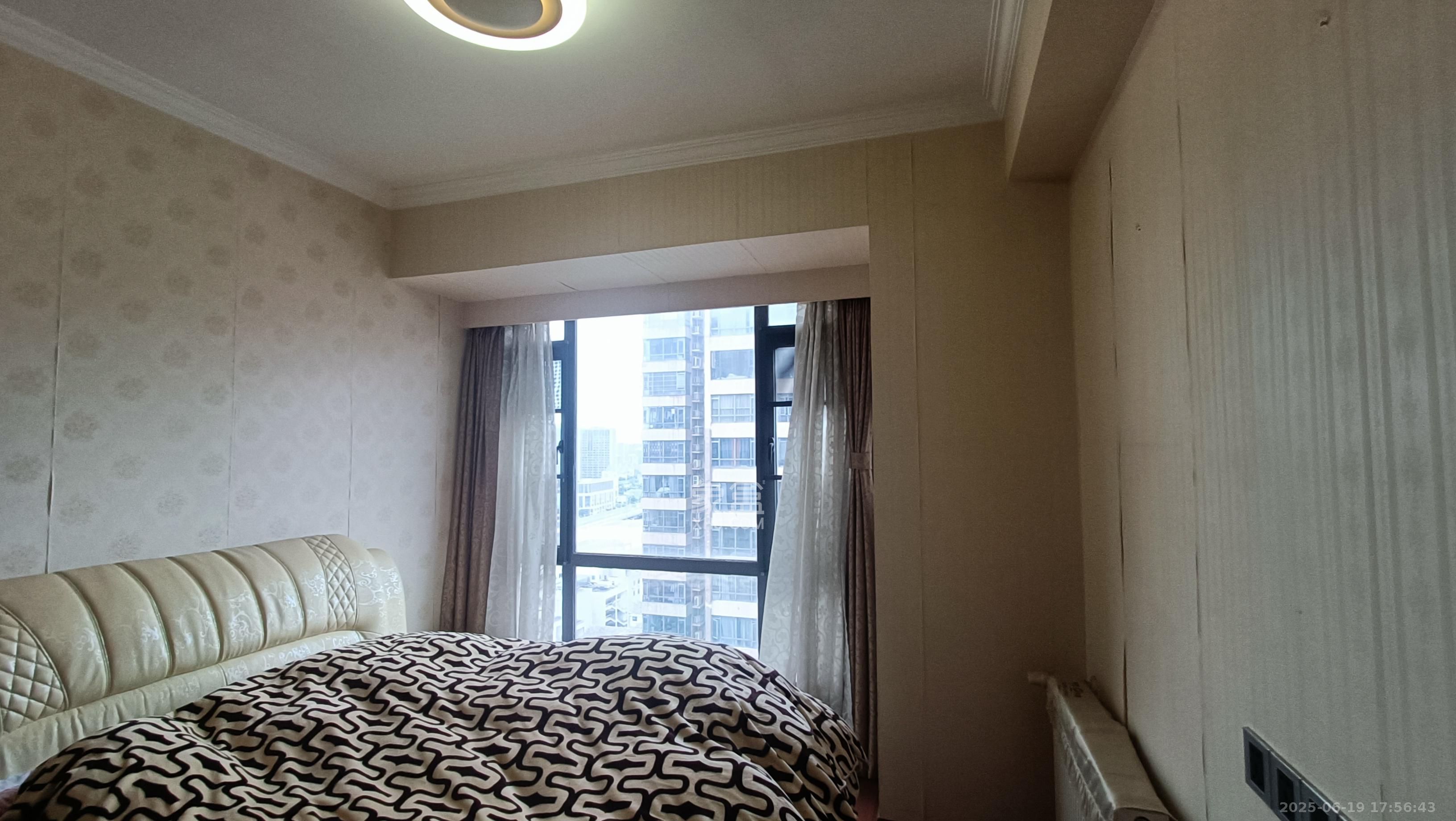 潇湘名城(新里程潇湘名城) 5室2厅2卫 3500.0元/月 潇湘名城(新里程潇湘名城) 5室2厅2卫 3500.0元/月室内图