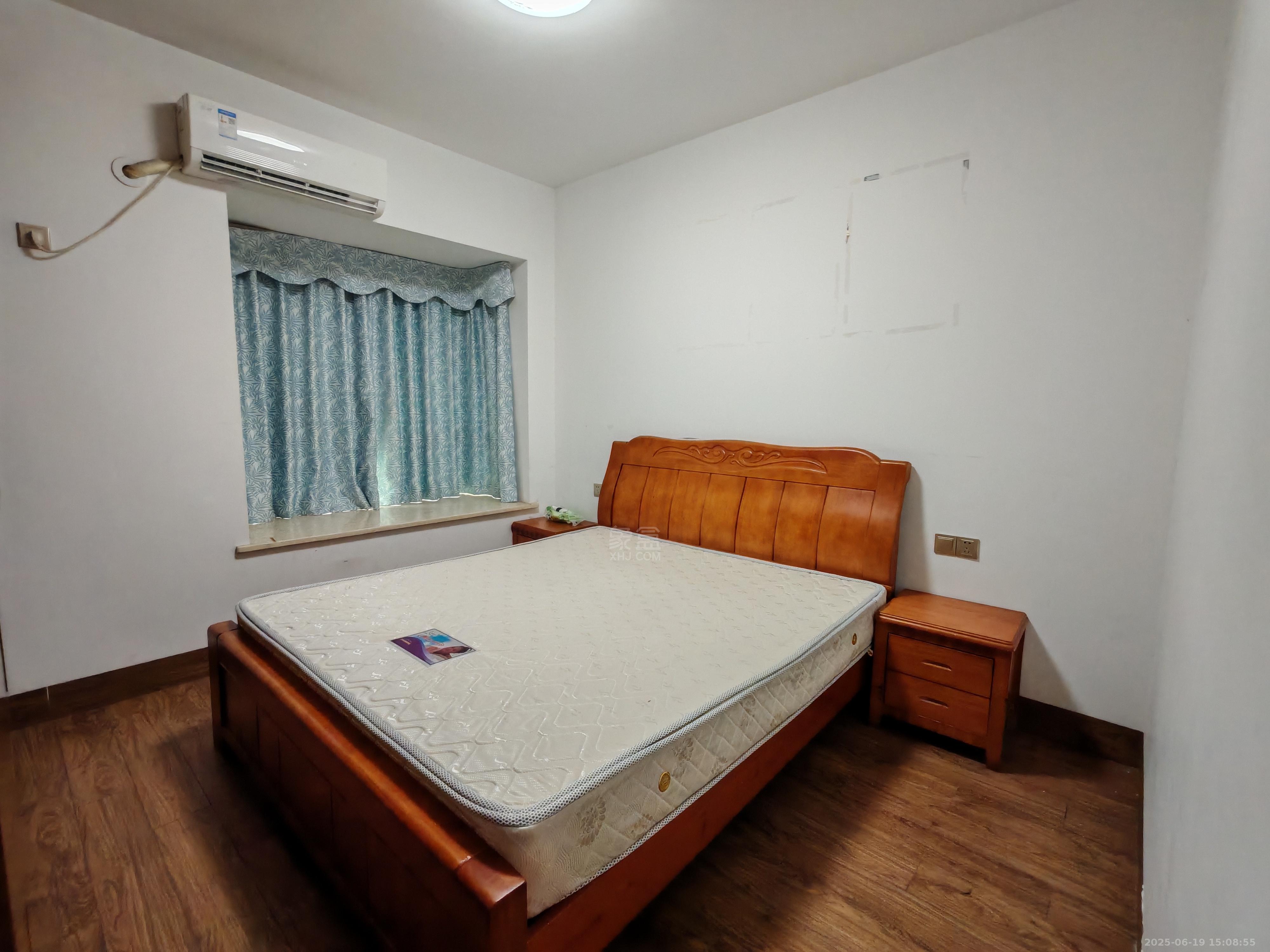 武广国际学苑 3室2厅1卫 2200.0元/月 武广国际学苑 3室2厅1卫 2200.0元/月室内图