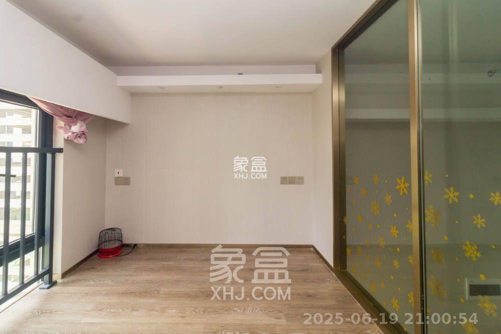华远海蓝郡  2室2厅1卫   800.00元/月室内图