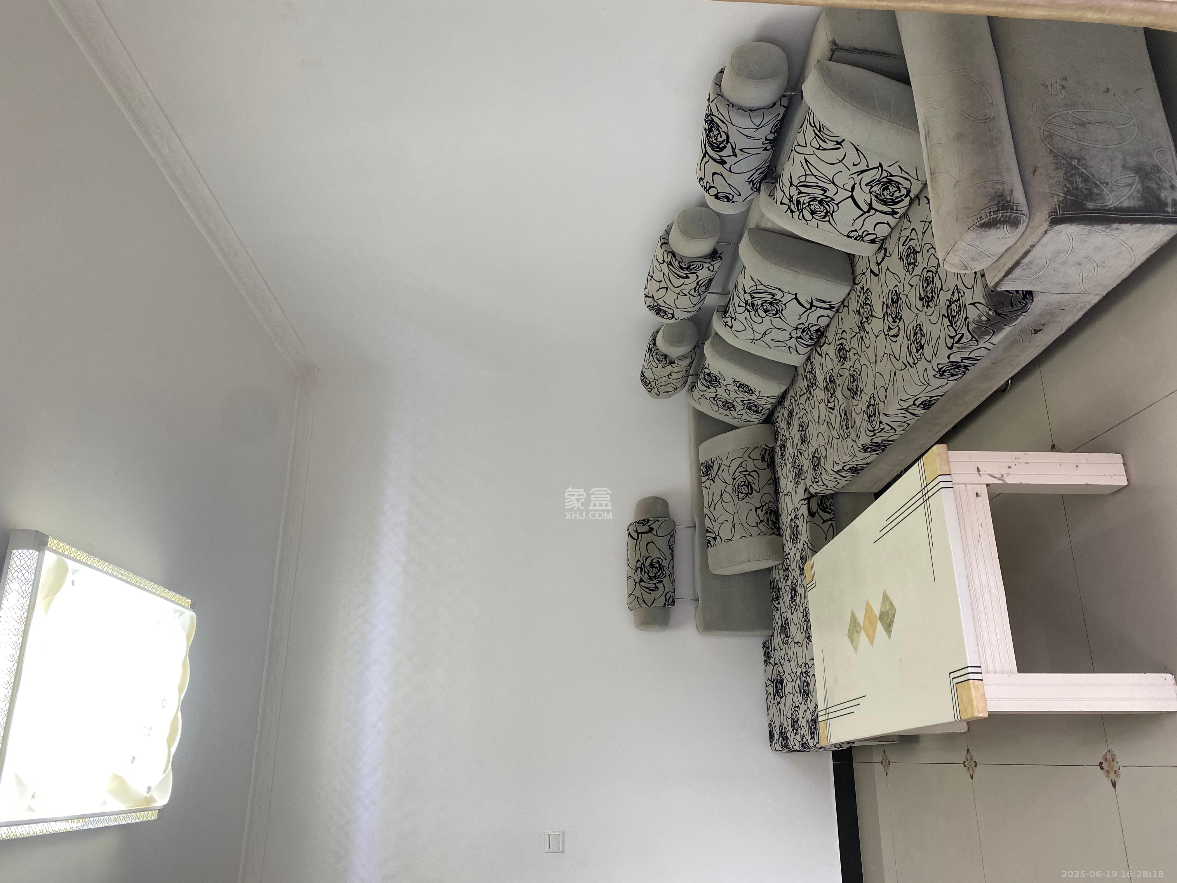 五矿万境水岸一期(万境水岸嘉苑)  2室2厅1卫    2000.0元/月 五矿万境水岸一期(万境水岸嘉苑)  2室2厅1卫    2000.0元/月室内图1