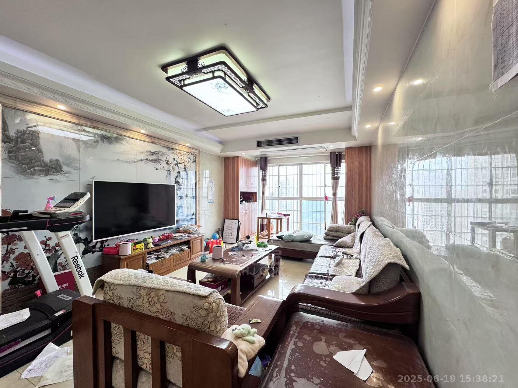 康桥漫步 4室2厅2卫 1700.0元/月 康桥漫步 4室2厅2卫 1700.0元/月室内图