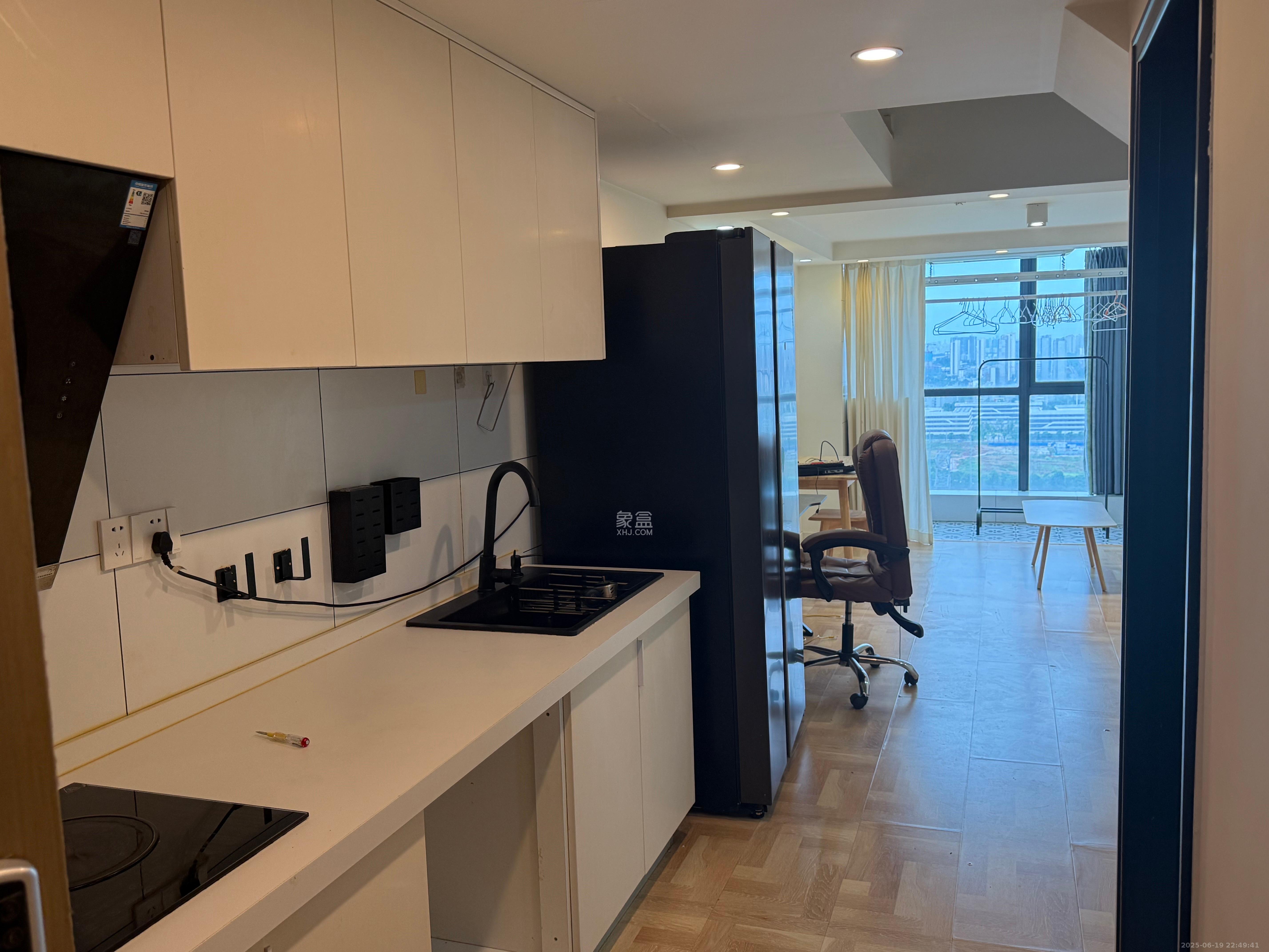 海伦春天 2室1厅1卫 1900.0元/月 海伦春天 2室1厅1卫 1900.0元/月室内图